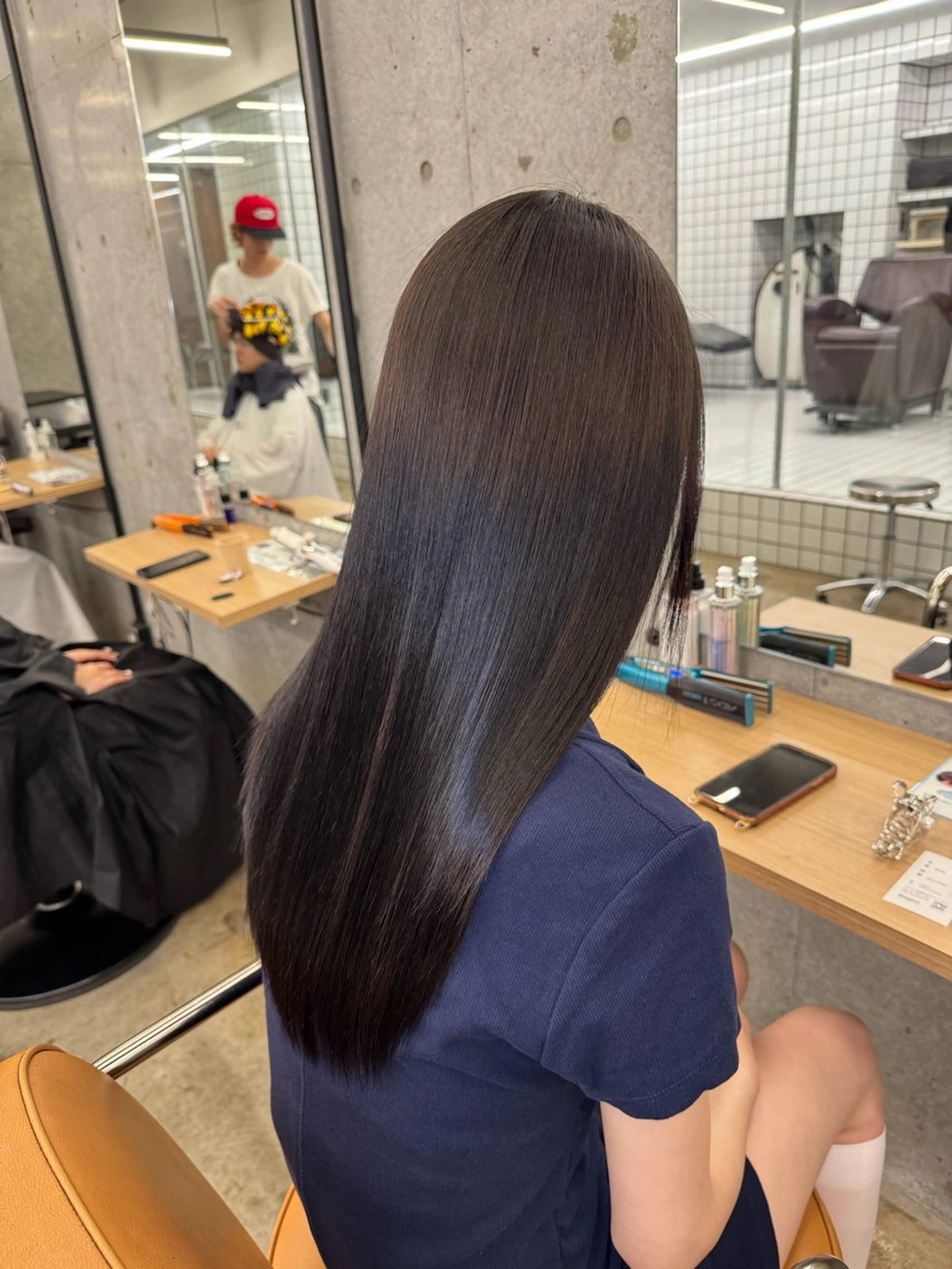 ロング 髪質改善 レイヤーカット 縮毛矯正 トリートメント 縮毛矯正 トリートメント 縮毛矯正×髪質改善× 艶髪カラー 吉原和磨のヘアスタイル