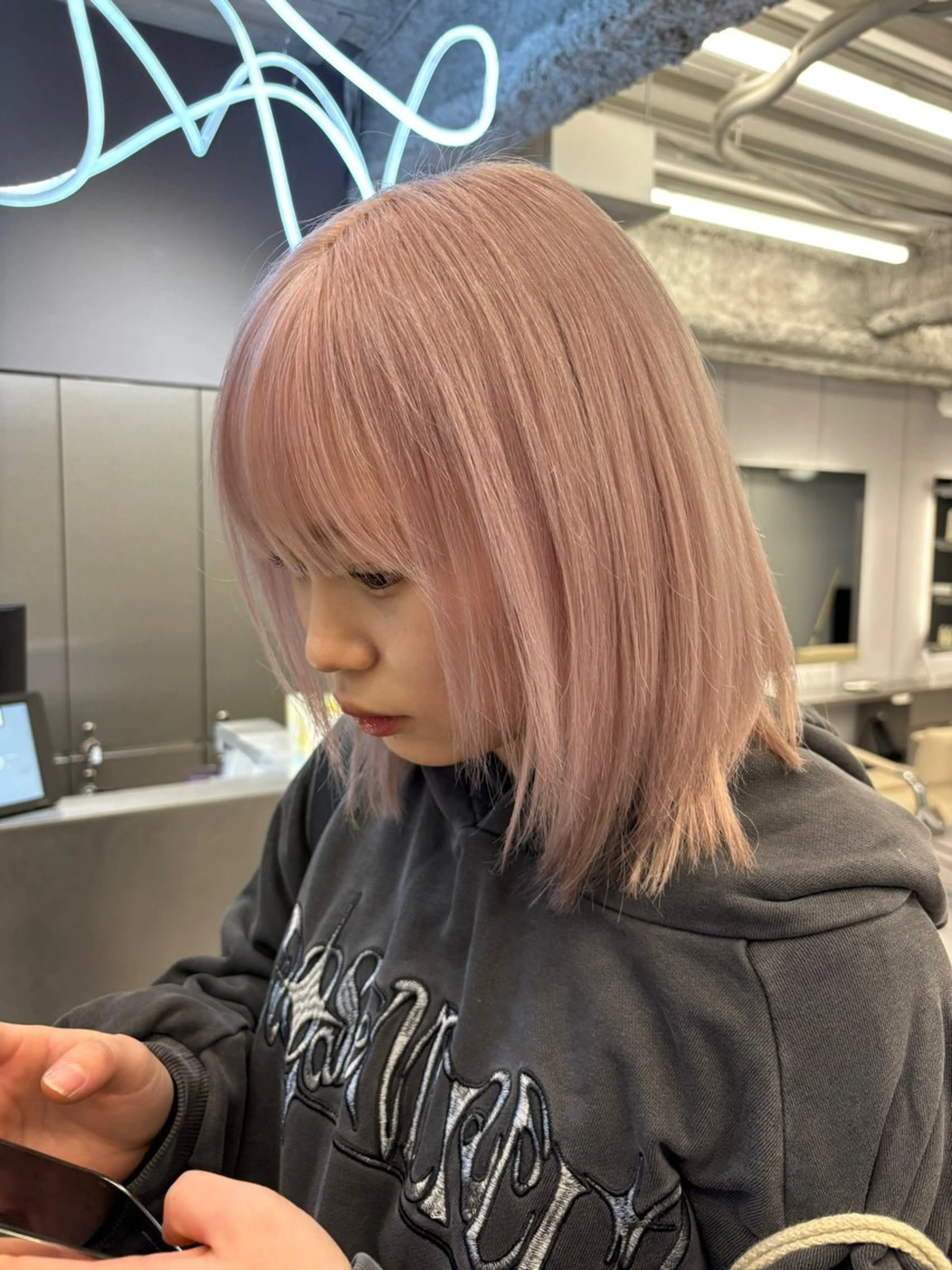 ミディアム カラー ピンクカラー ホワイトピンク ヘアカラー トリートメント 名古屋／デザイン／ ブリーチ/松井亮磨のヘアスタイル