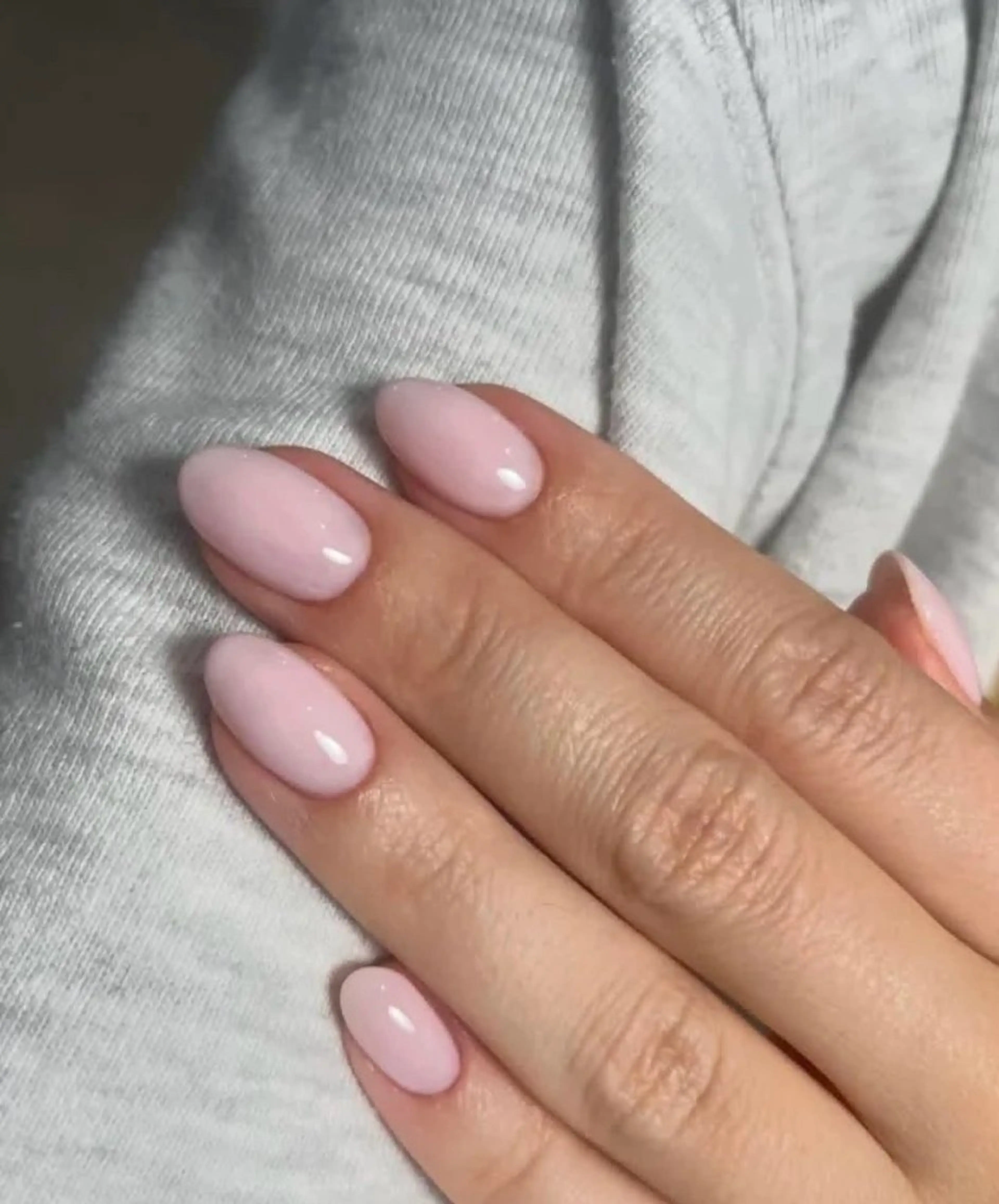 ネイル 高木 維麗絲のネイルデザイン