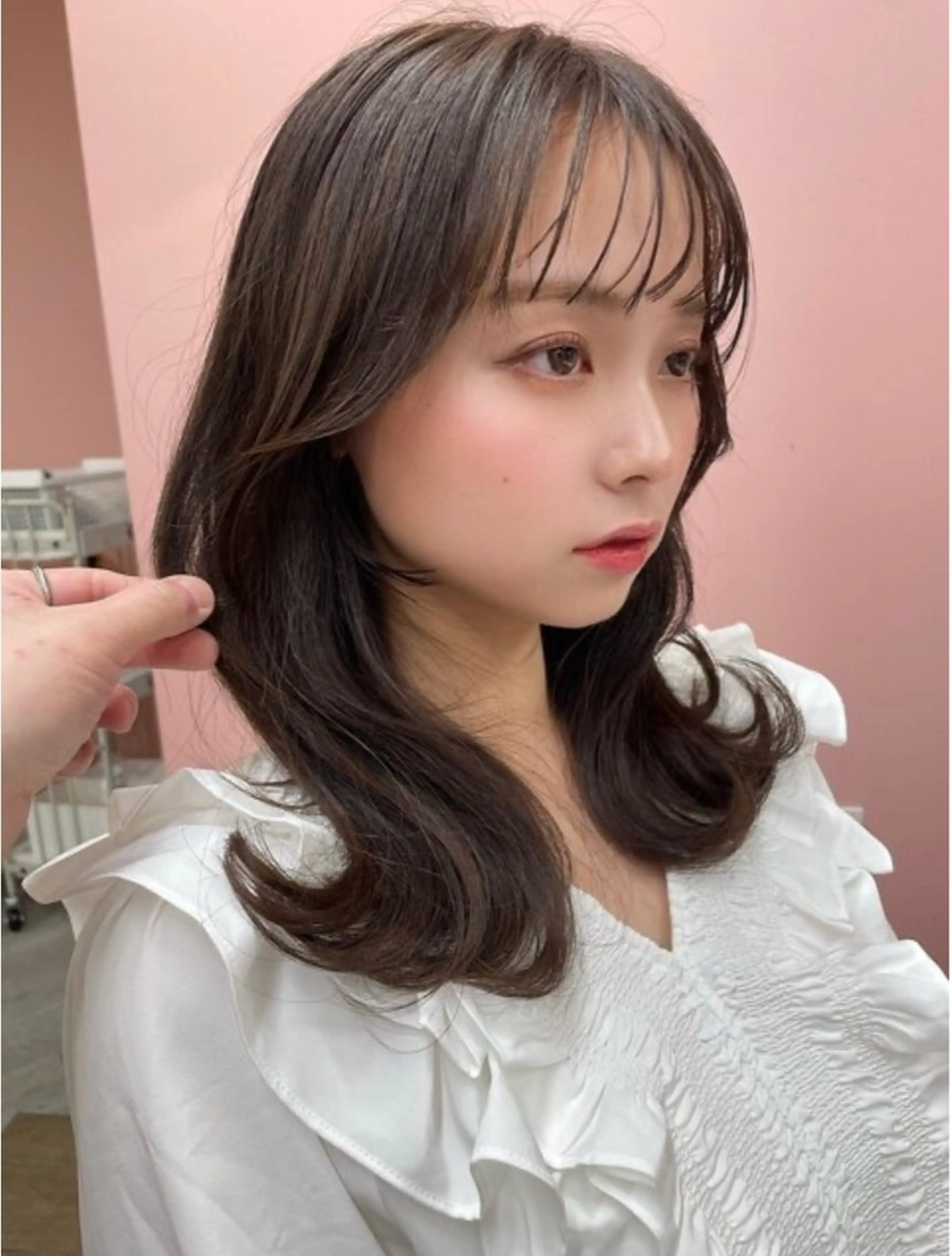 ミディアム 韓国風ヘア レイヤーカット カット ヘアカラー トリートメント 髪質改善/ メンズカット・パーマのヘアスタイル