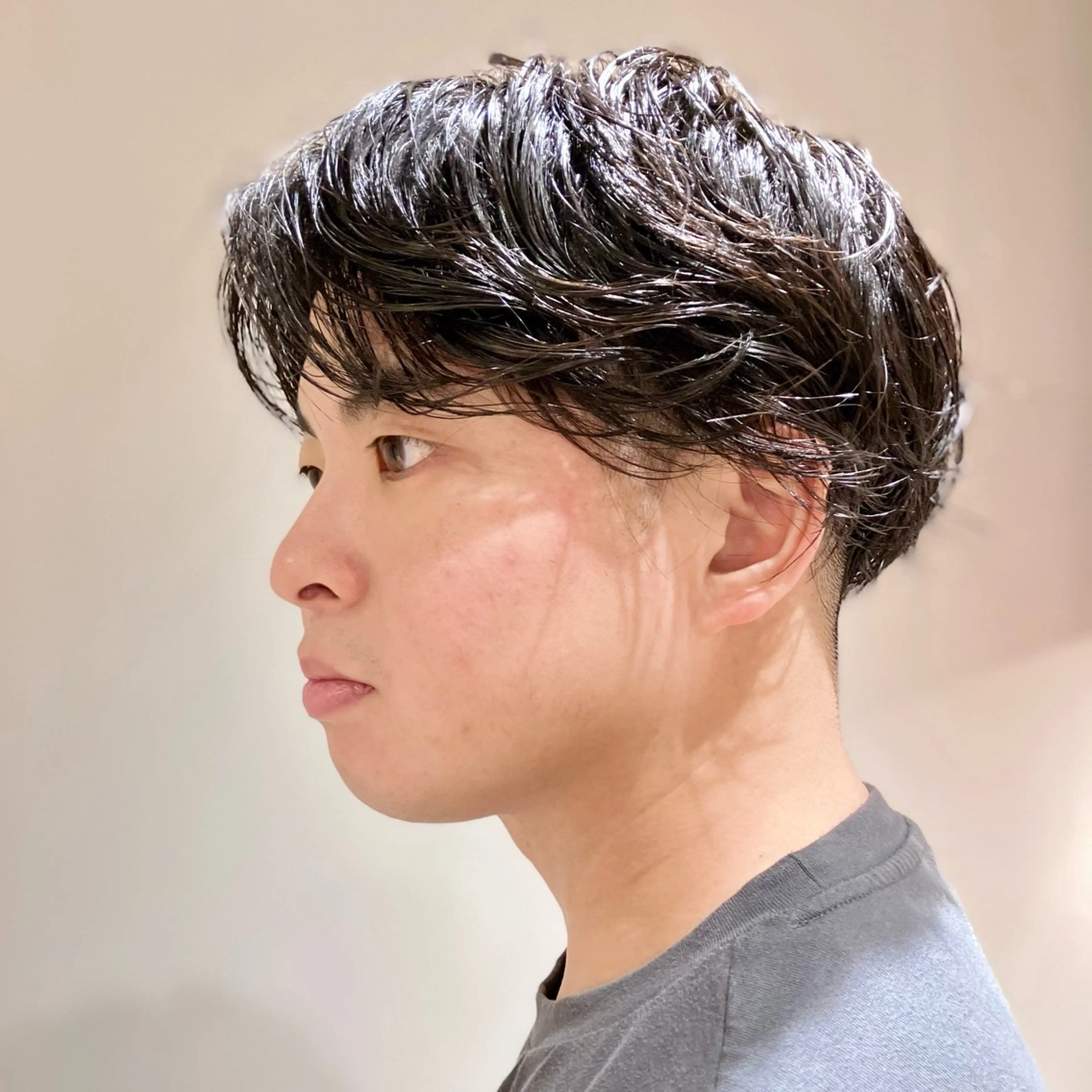 パーマ メンズ 脱白髪染め/大人ハイ ライト/田中佑季のヘアスタイル