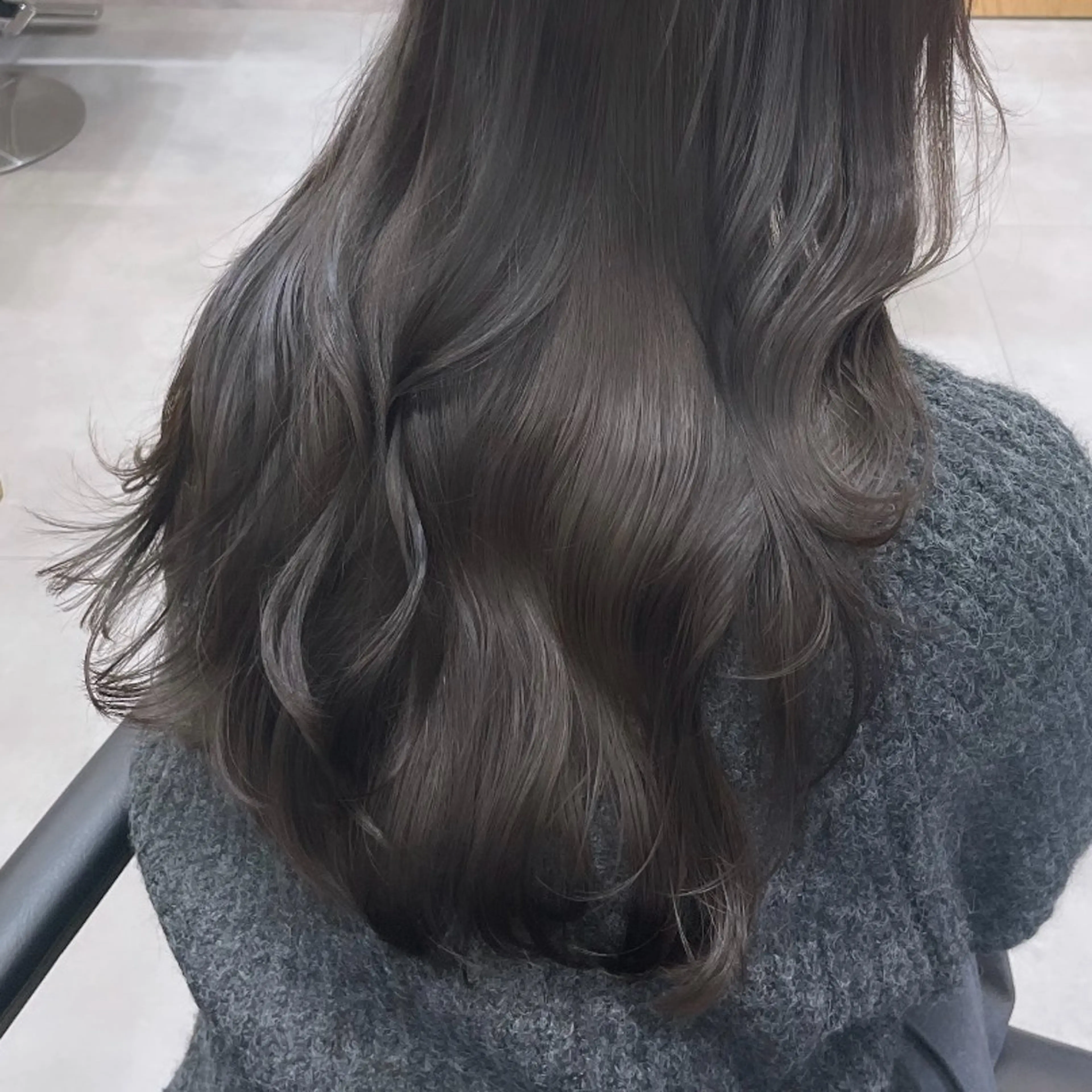 ロング カラー グレージュ レイヤーカット カット ヘアカラー Rui/透明感カラー 暖色/レイヤーカットのヘアスタイル