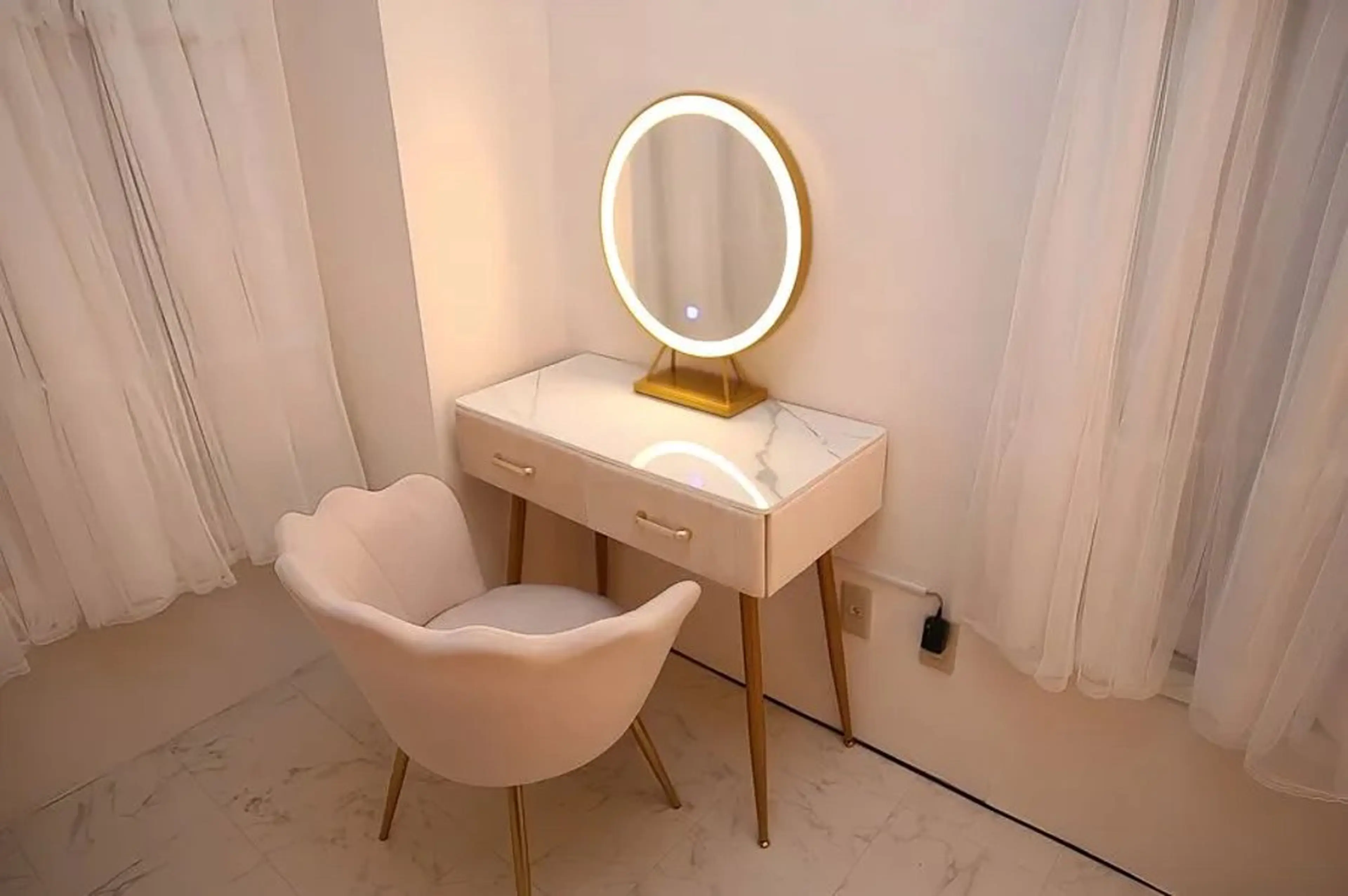 I wax... シェアサロンのエステ・リラクイメージ