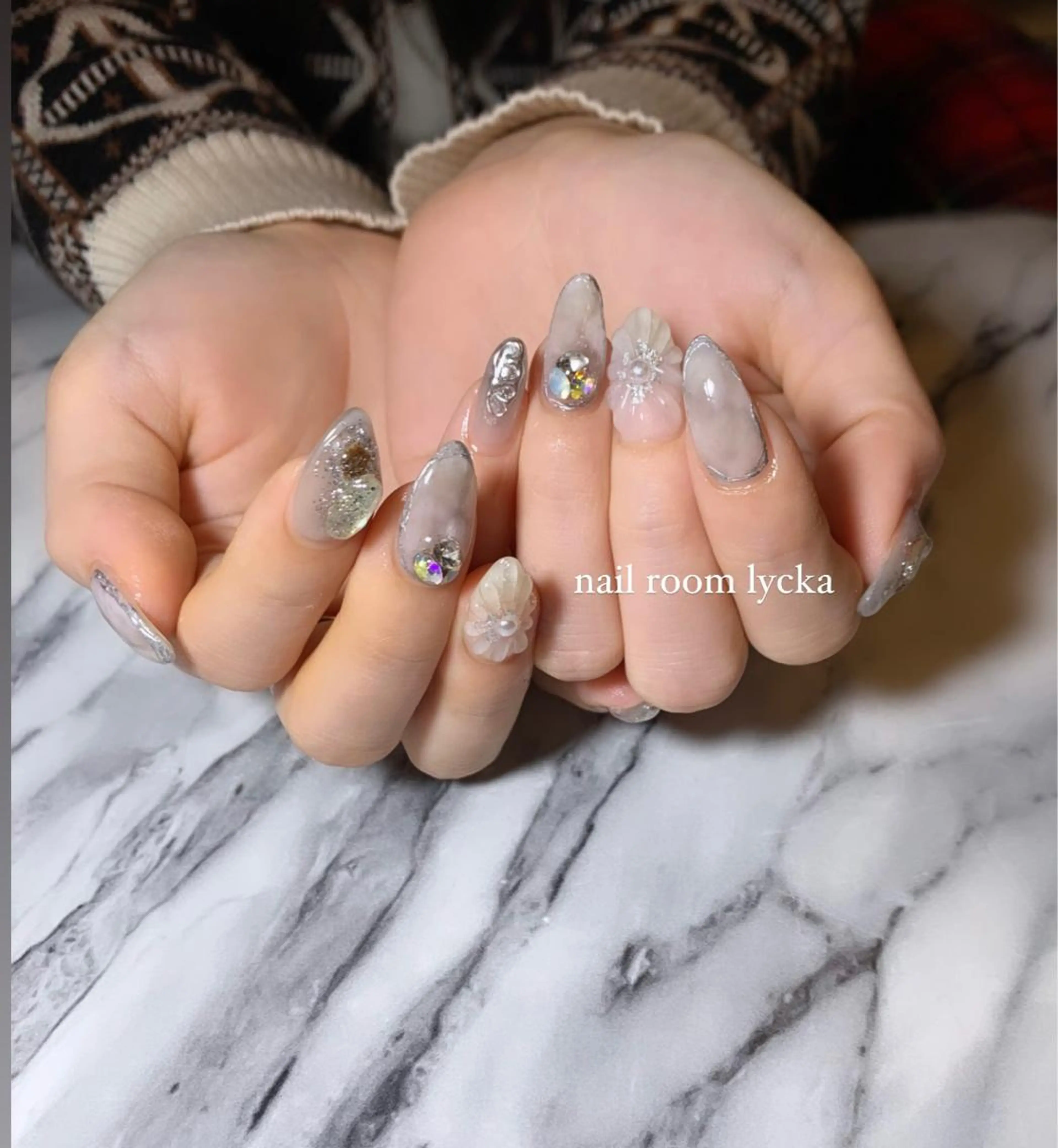 ネイル ﾈｲﾙﾙｰﾑﾘｯｶ 𝐦𝐚𝐲𝐮のネイルデザイン