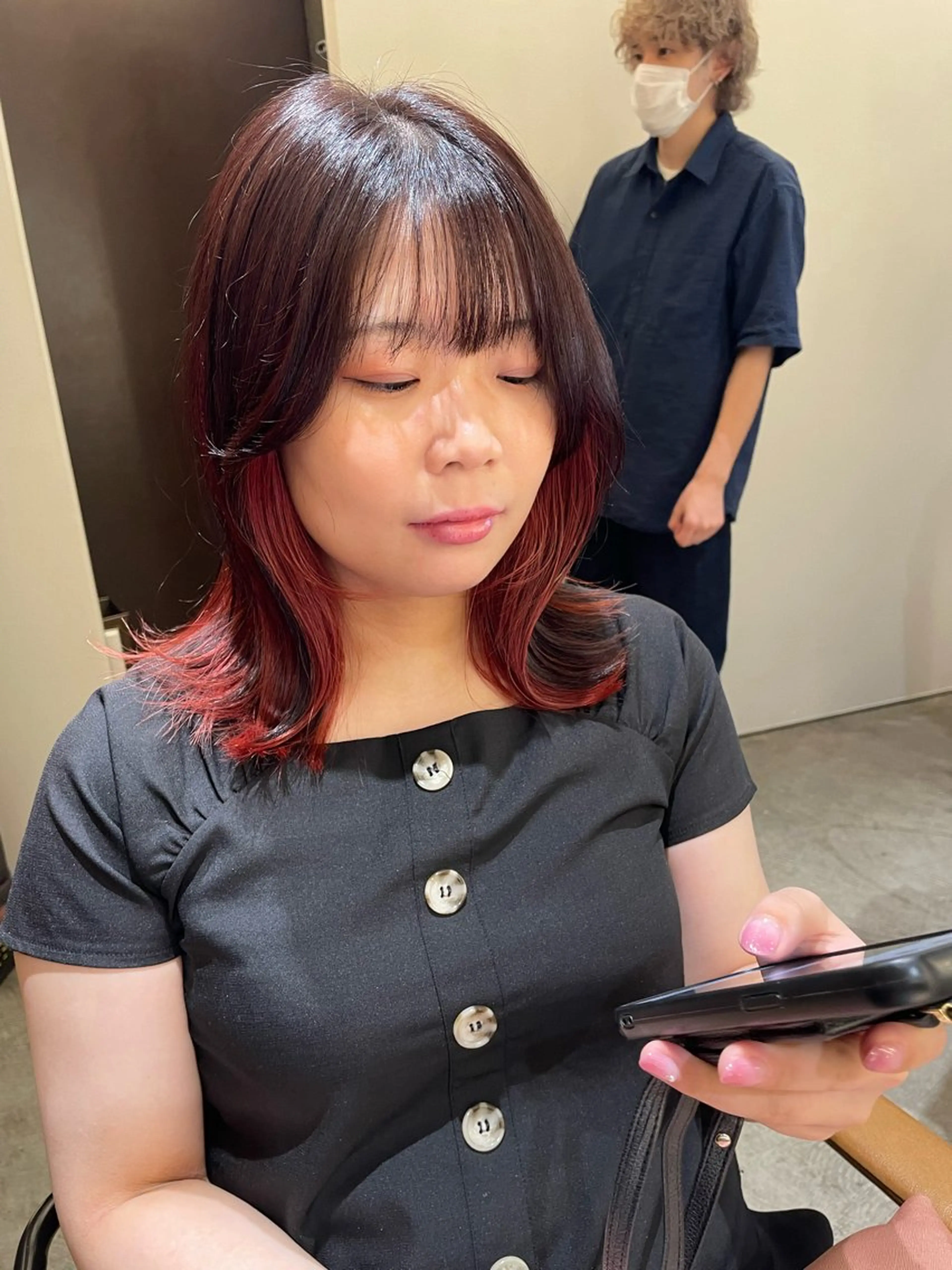 ミディアム カラー ブリーチ 似合わせカット トリートメント ヘアカラー トリートメント 中野渡 真利那のヘアスタイル