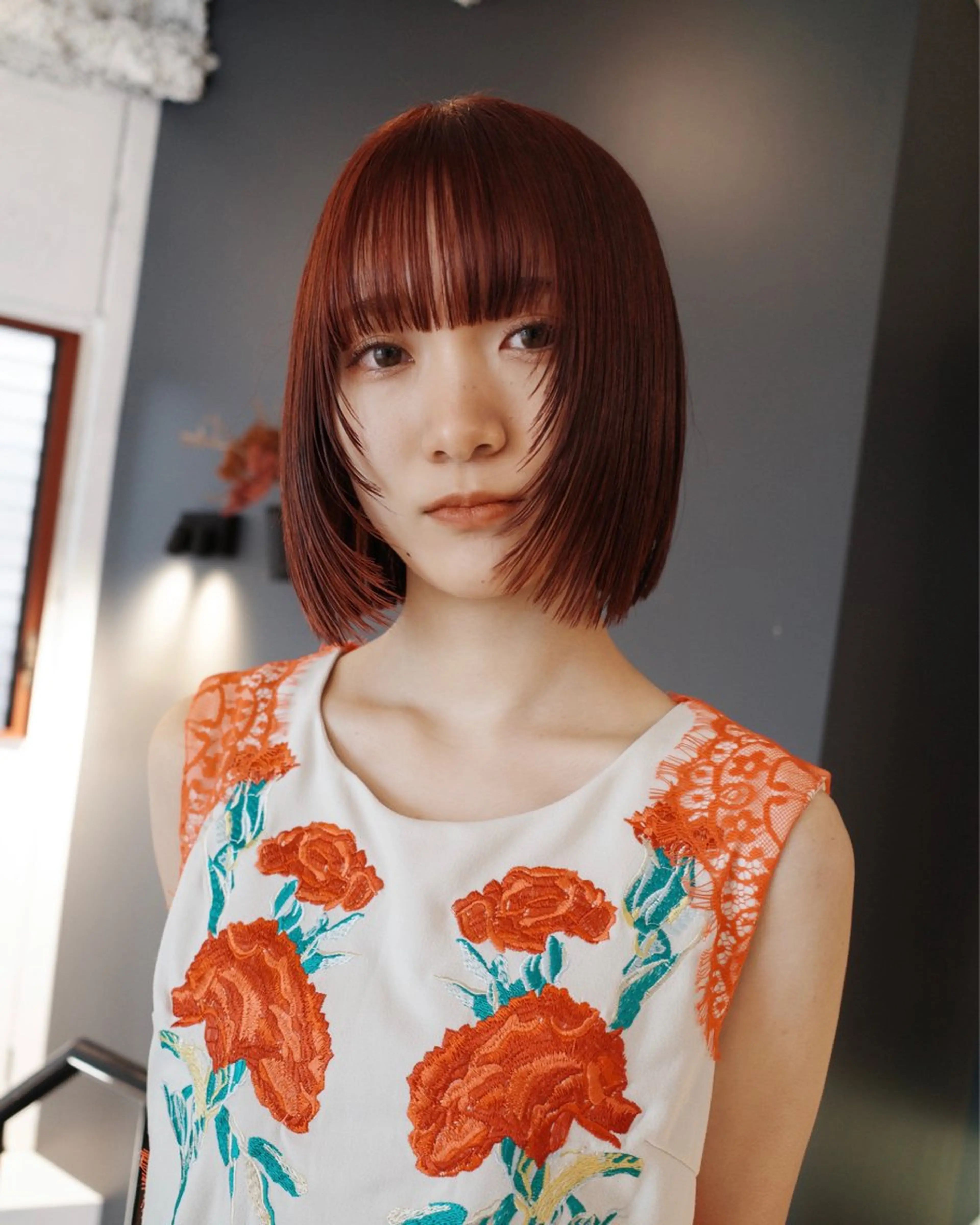 ケアブリーチ＋カラー『インナーカラー ハイライト ブリーチ 』の写真