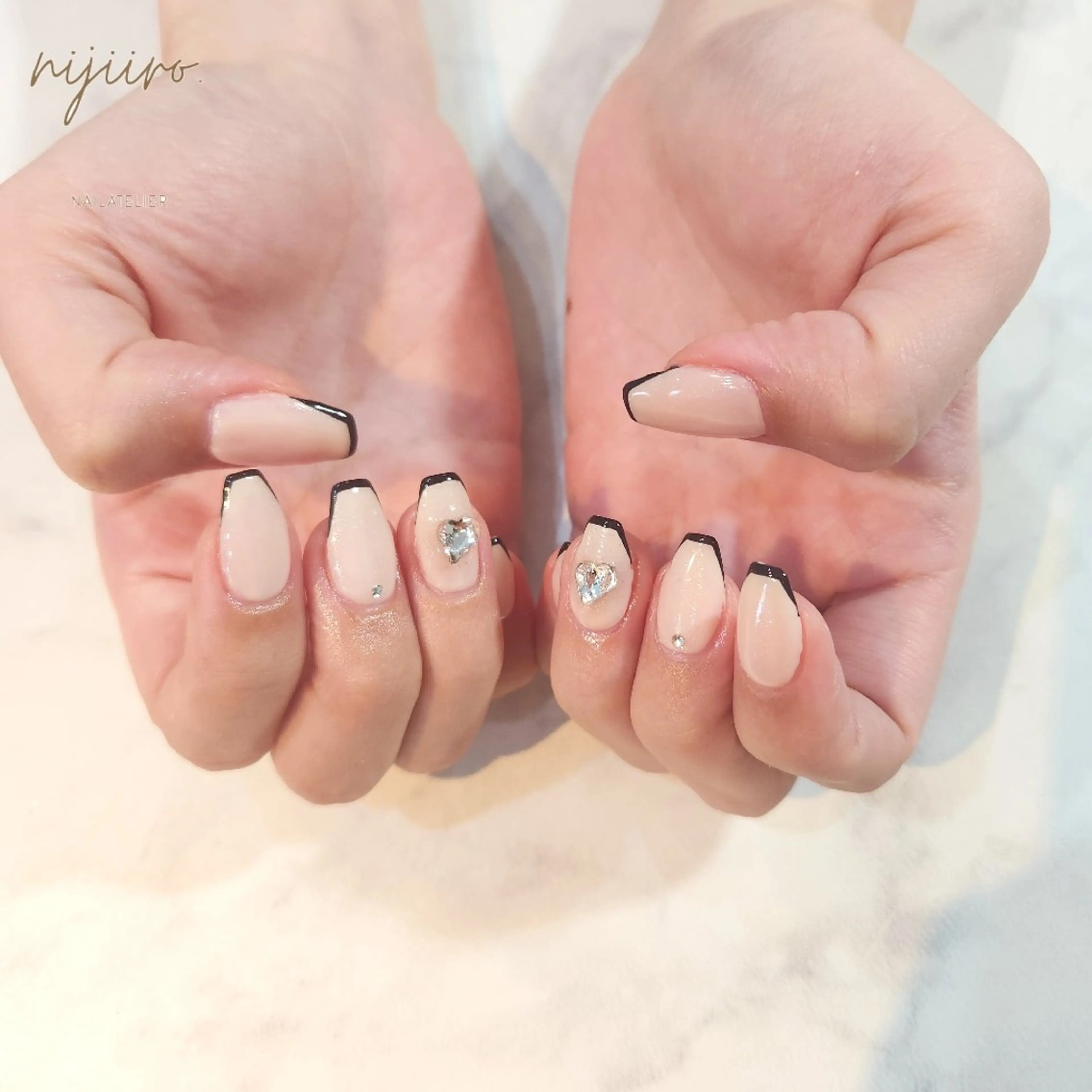 ネイル nijiiro🌈 サトウのネイルデザイン