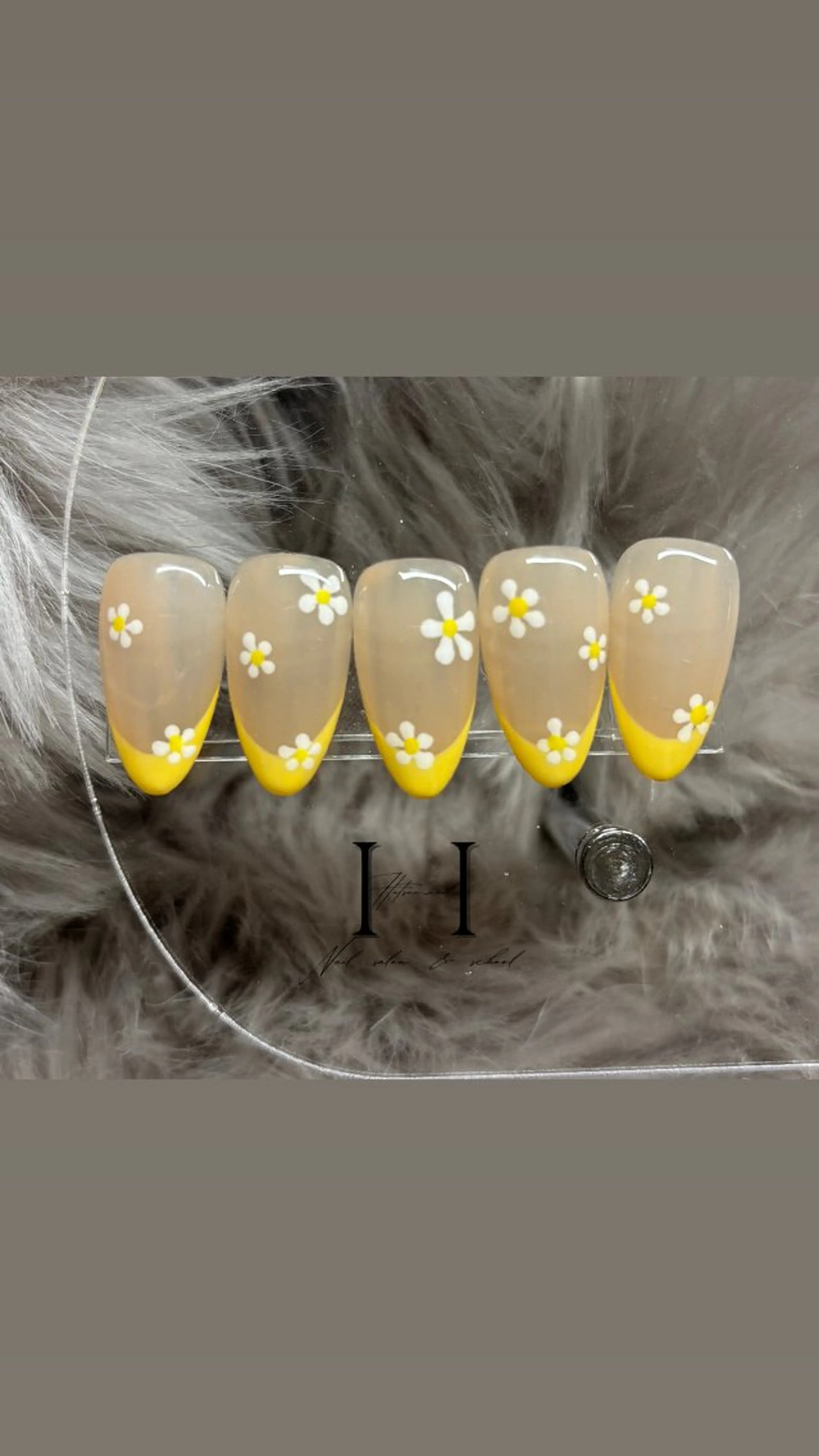 ネイル HatsuuNail salonアリスのネイルデザイン