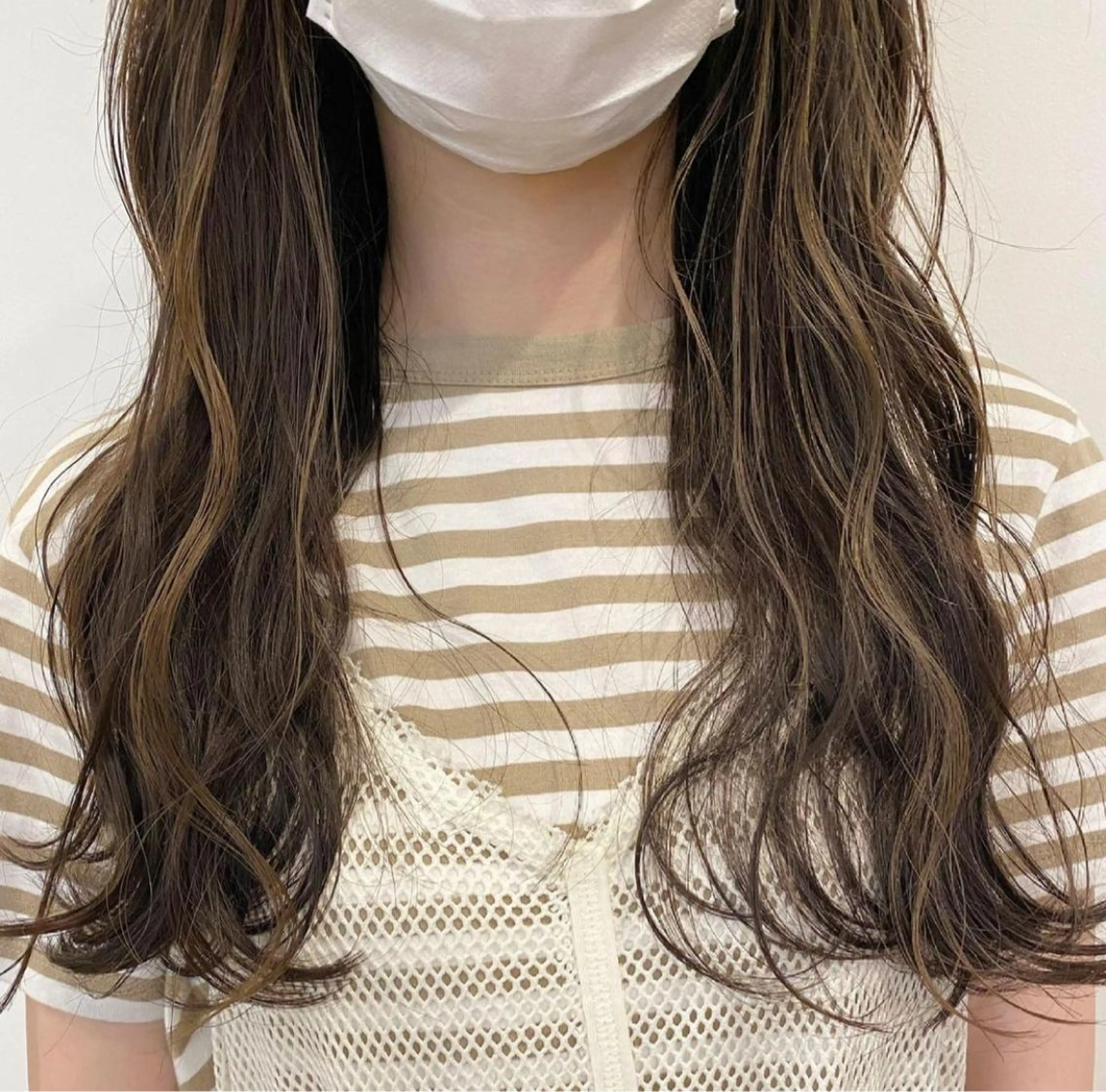 ロング カラー 切りっぱなしボブ ベージュカラー ブリーチ イヤリングカラー グレージュ kakeru/ボブ パーマ/レイヤーのヘアスタイル