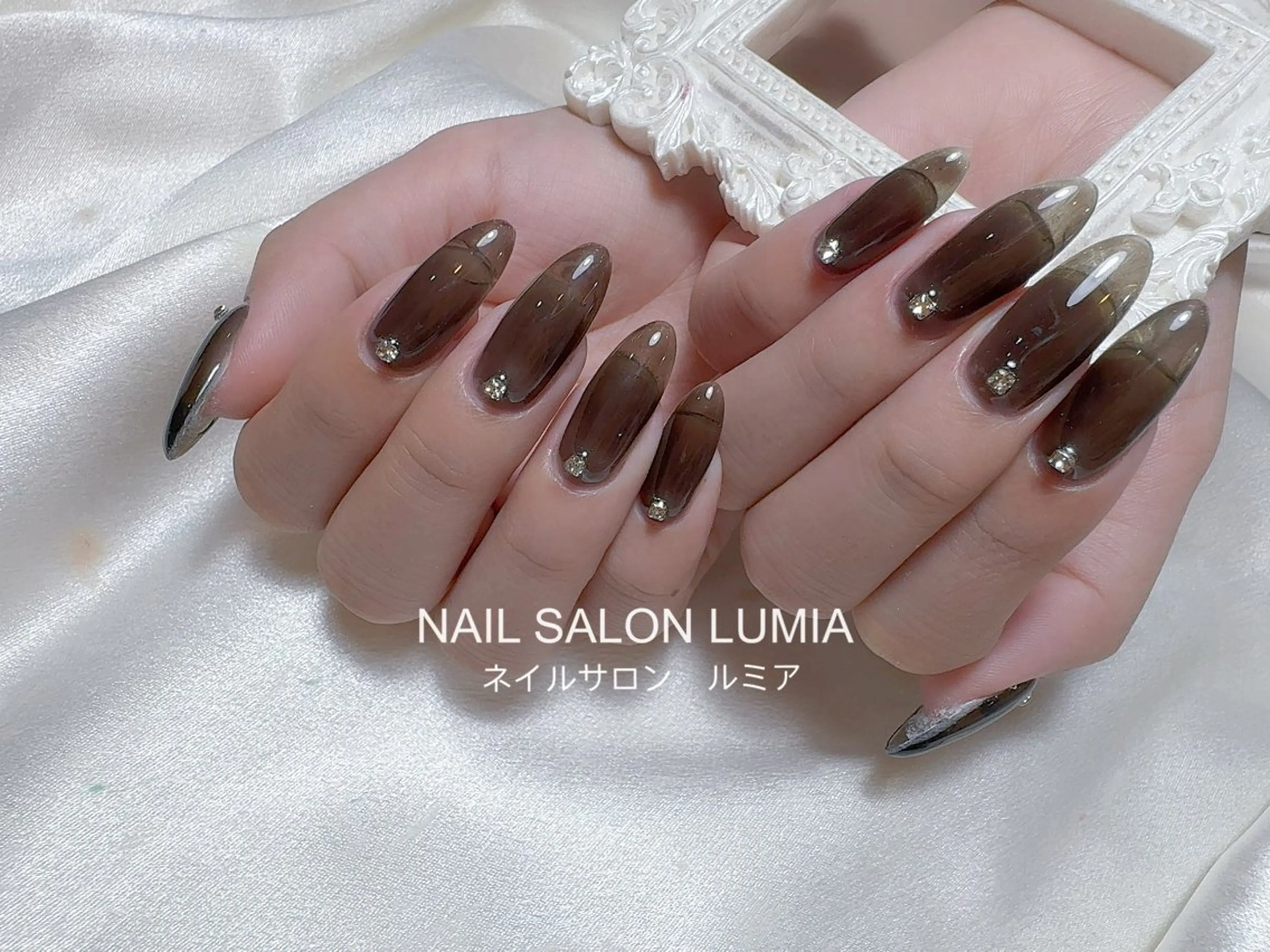 ネイル ハンドネイル ネイルサロン ルミア Lumia 店長のネイルデザイン