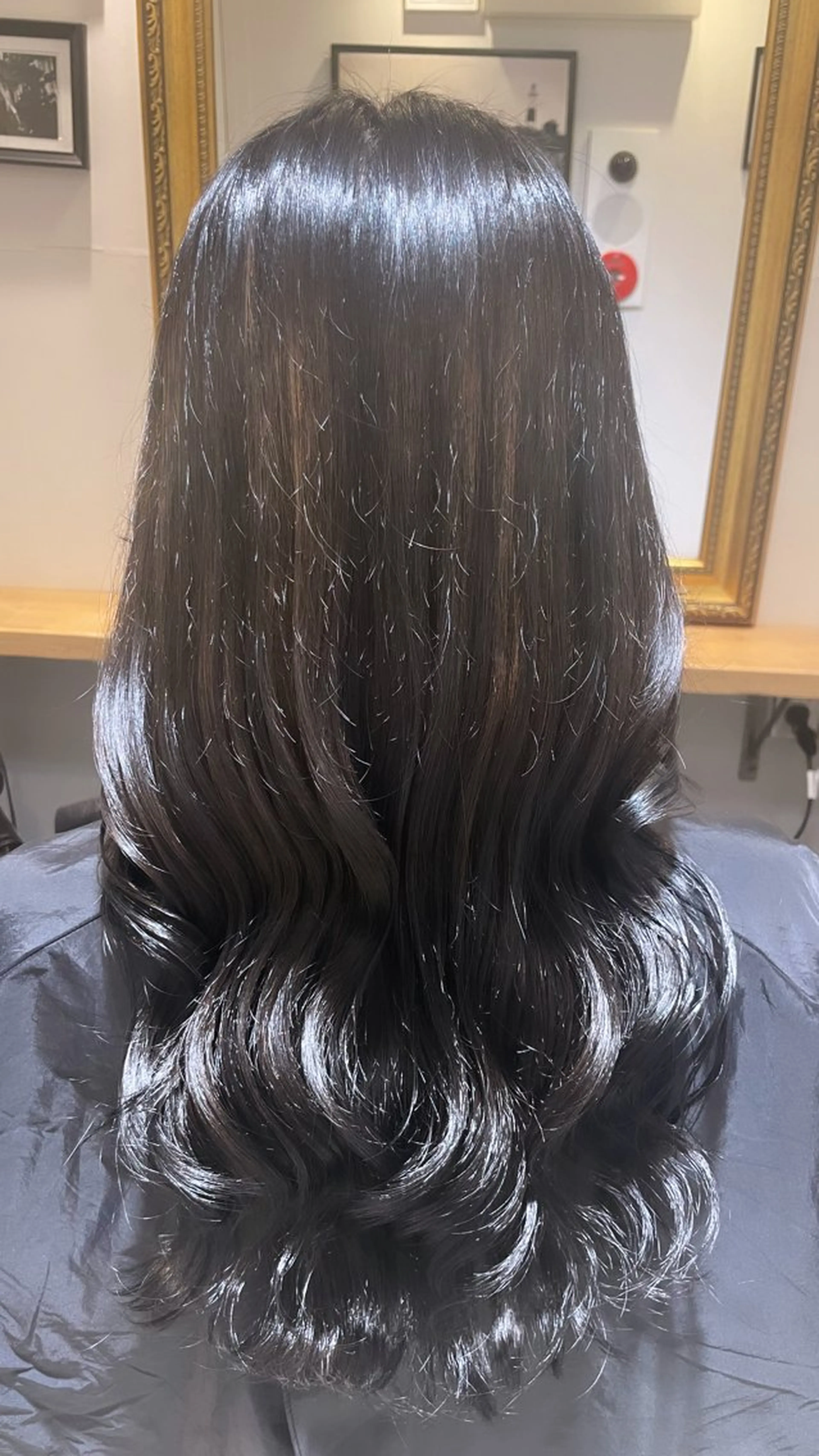 ロング 田中 志織のヘアスタイル