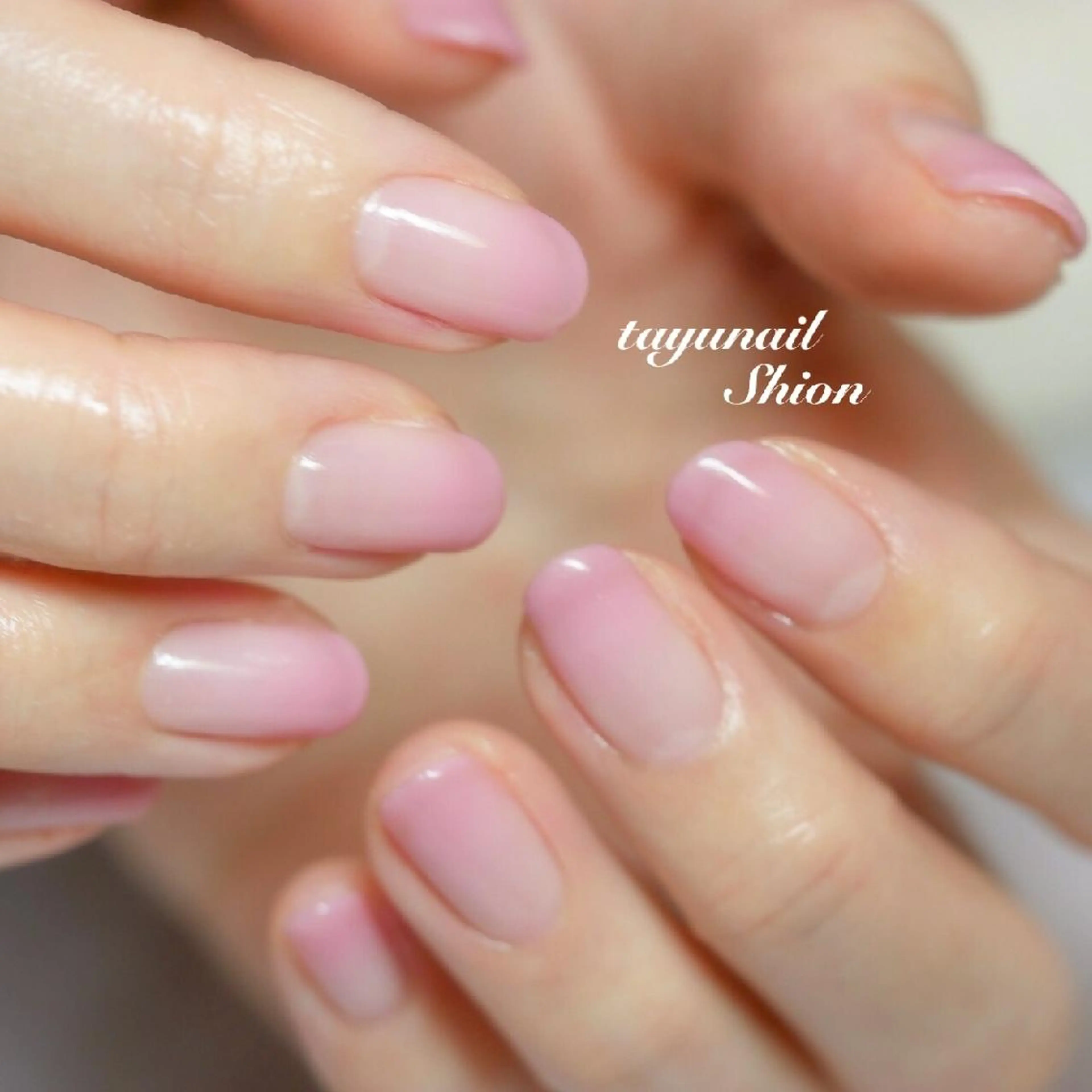 ネイル アートネイル ブルー フットネイル ジェルネイル グラデーション ネイルサロン 【たゆnail】のネイルデザイン