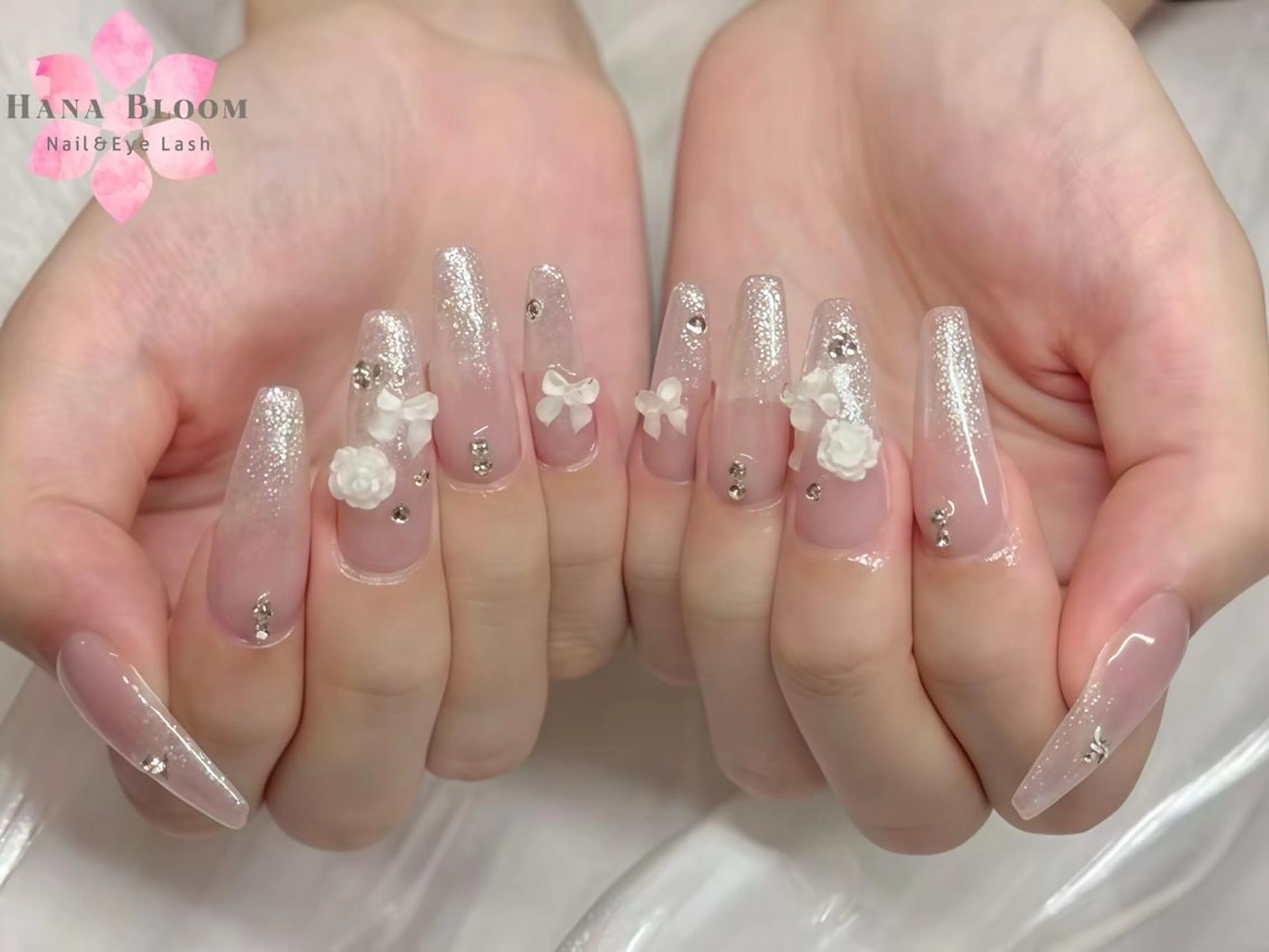ネイル 長さ出し フレンチネイル ジェルネイル ガラスフレンチ 韓国ネイル Hana Bloom Nail💛Rinaのネイルデザイン