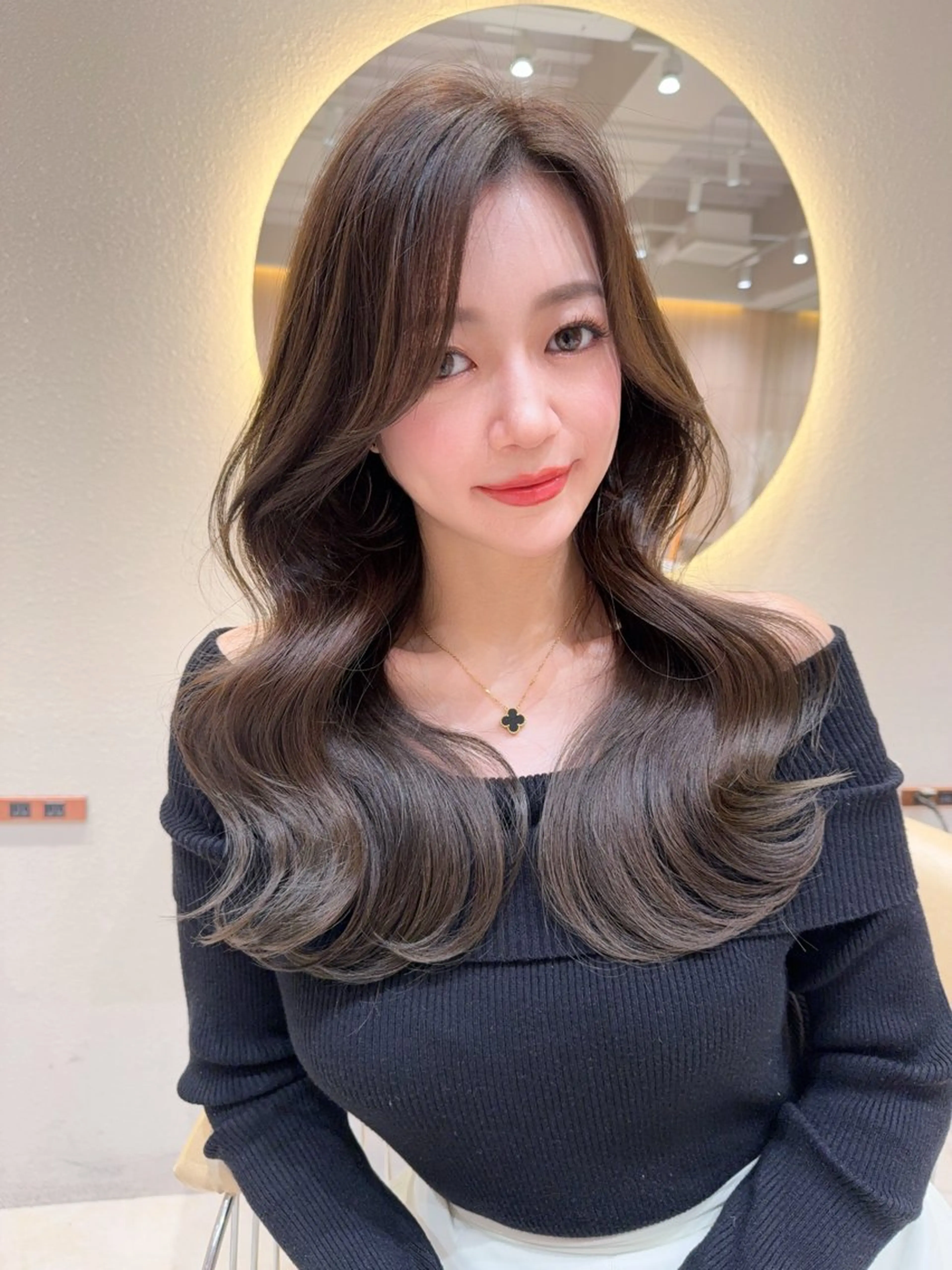 セミロング カラー カット ヘアカラー トリートメント レイヤー❣️縮毛矯 川村利幸のヘアスタイル