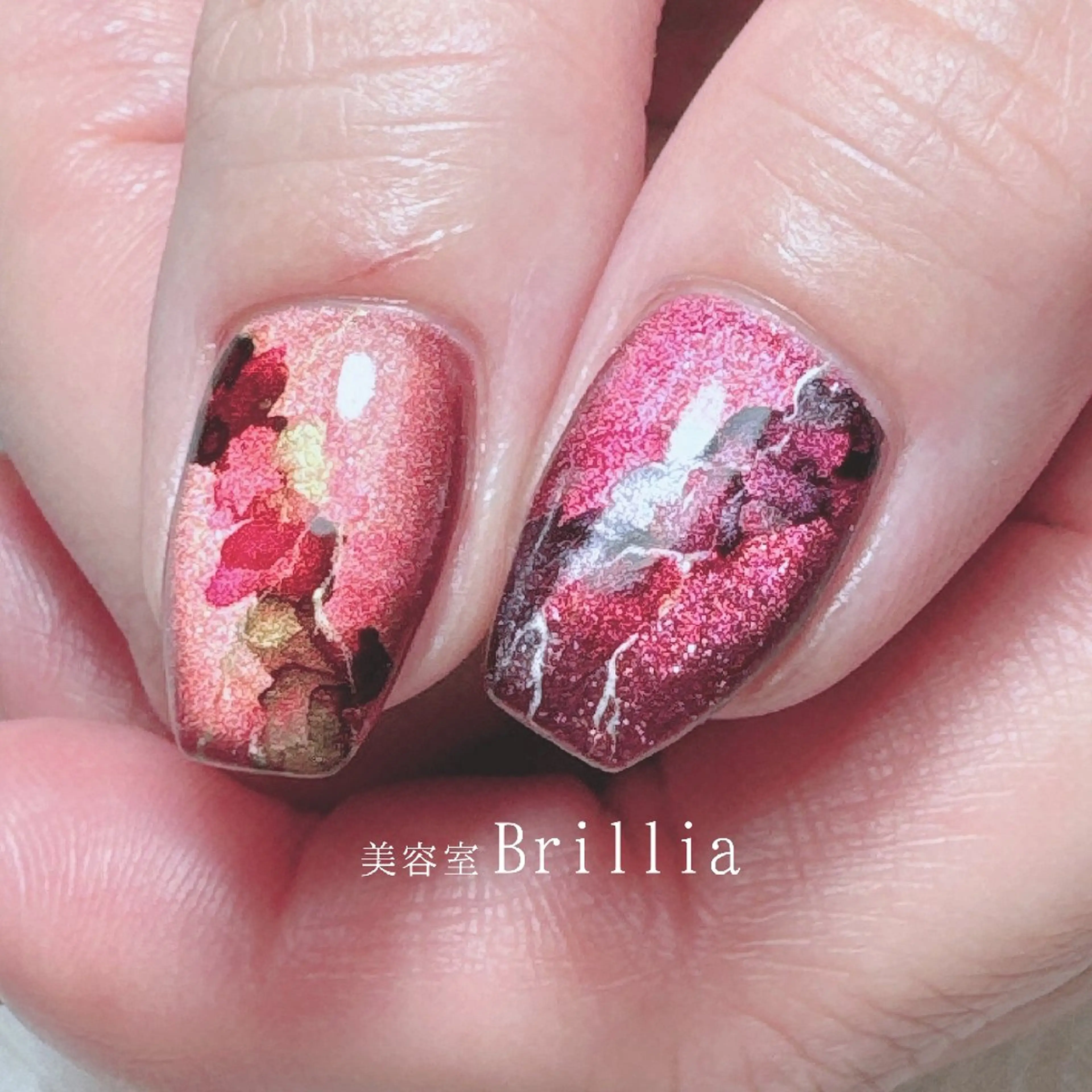 ネイル ハンドネイル 柴田 彩のネイルデザイン