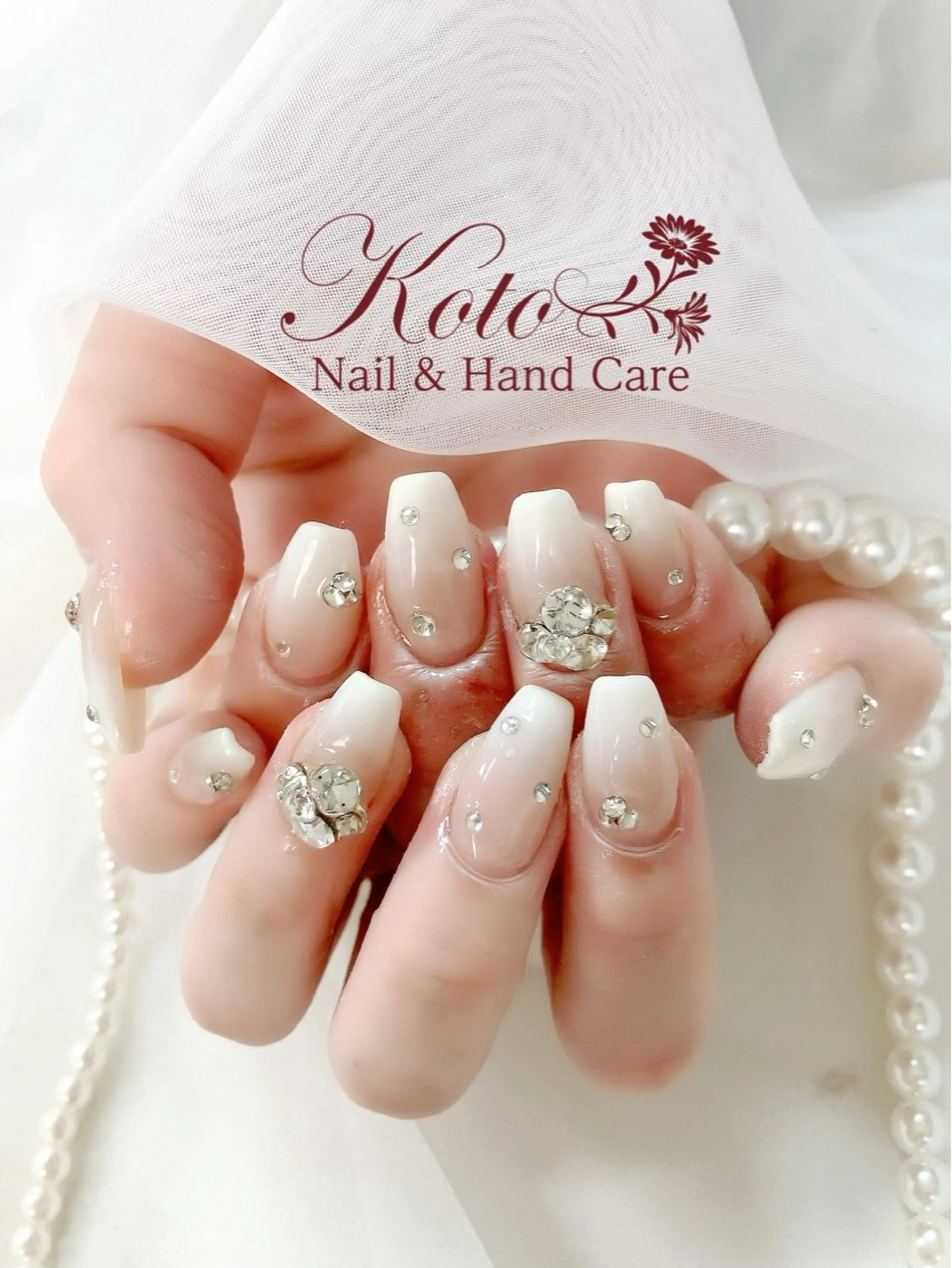 ネイル 長さ出し ジェルネイル 持ち込み ニュアンスネイル 赤色 ハンドネイル Nail Salon KOTOのネイルデザイン