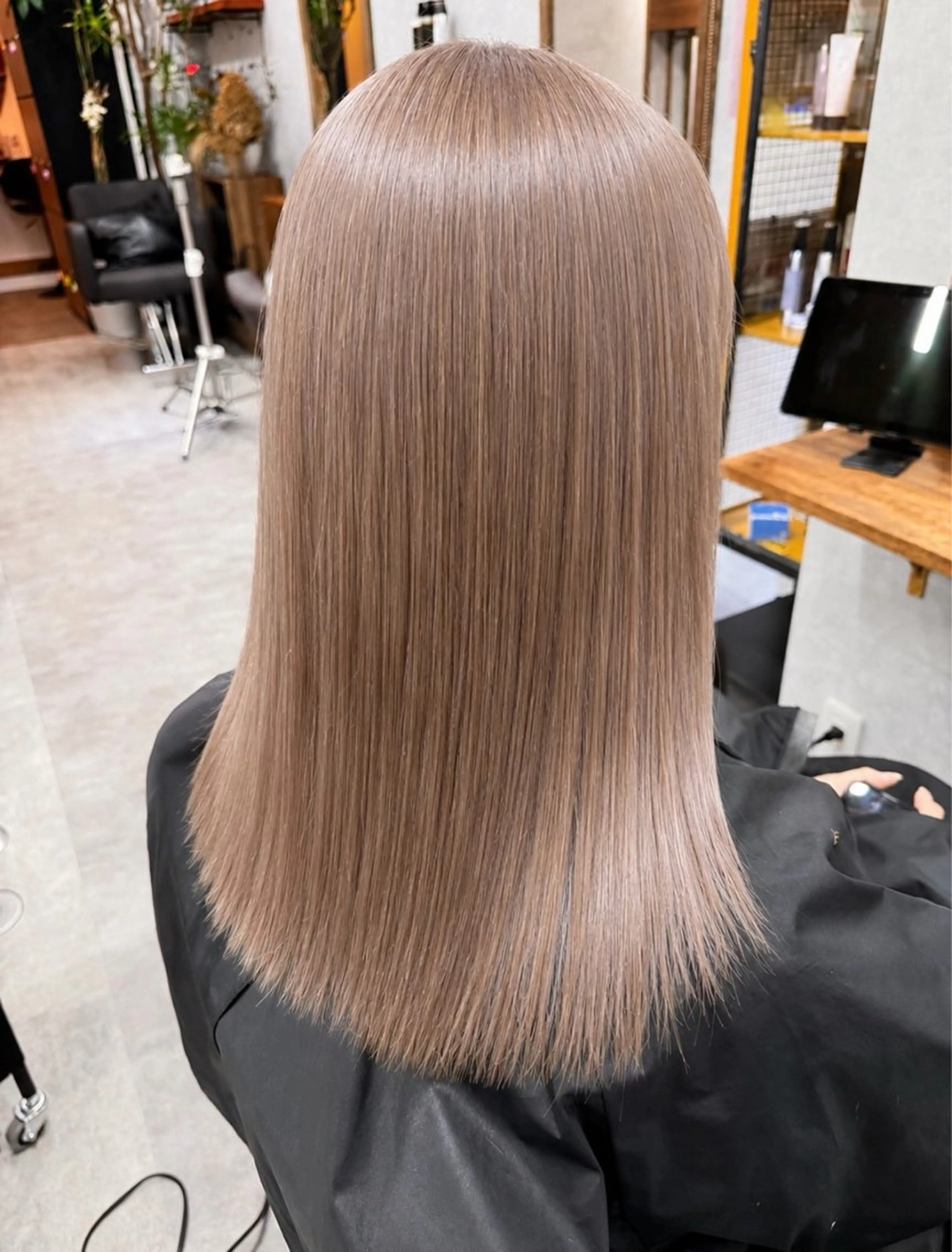 ロング カラー カット ヘアカラー C'LD Hair トモヤのヘアスタイル