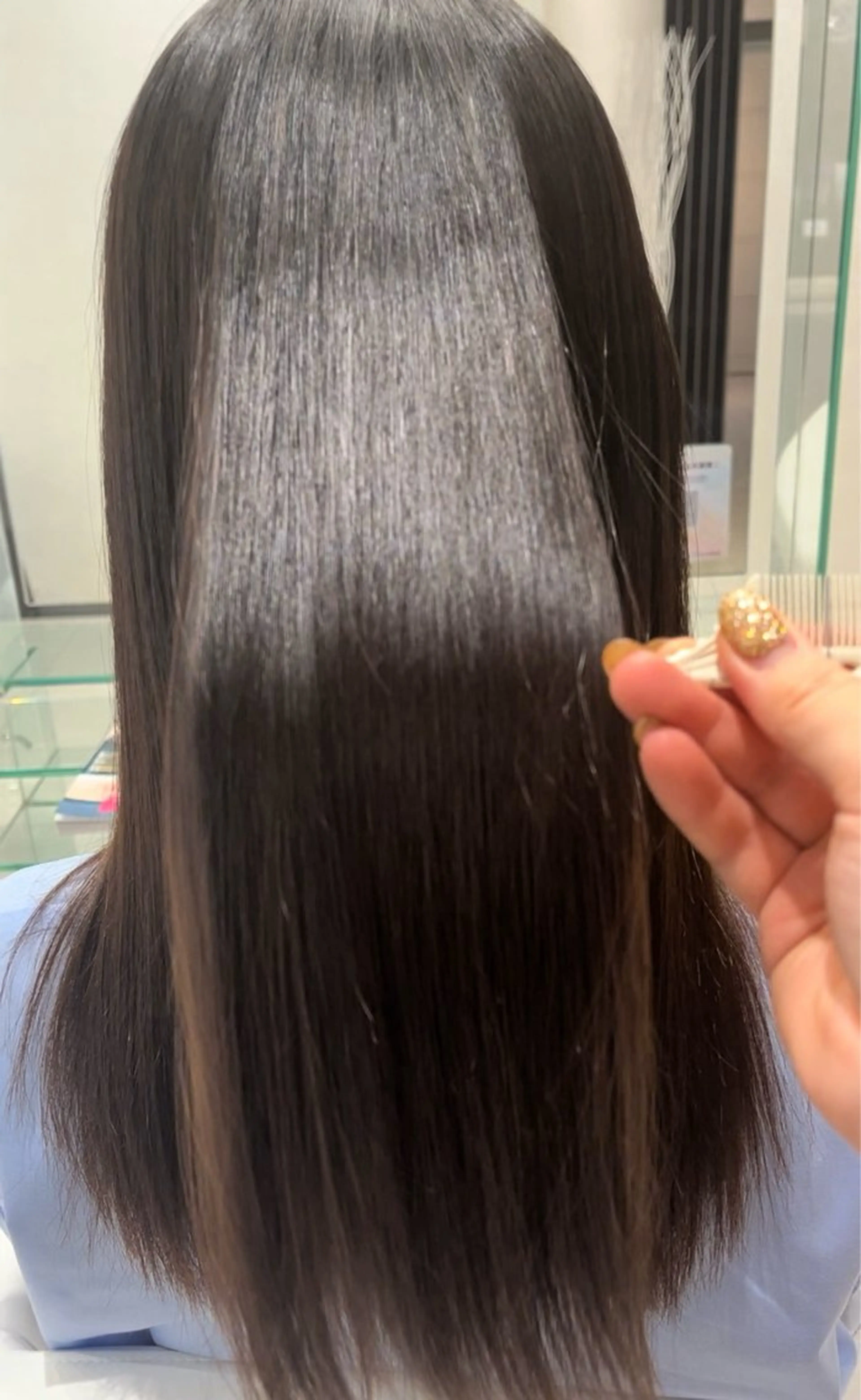 【憧れの美髪へ】シルク縮毛矯正＋1stepダメージ軽減剤の写真