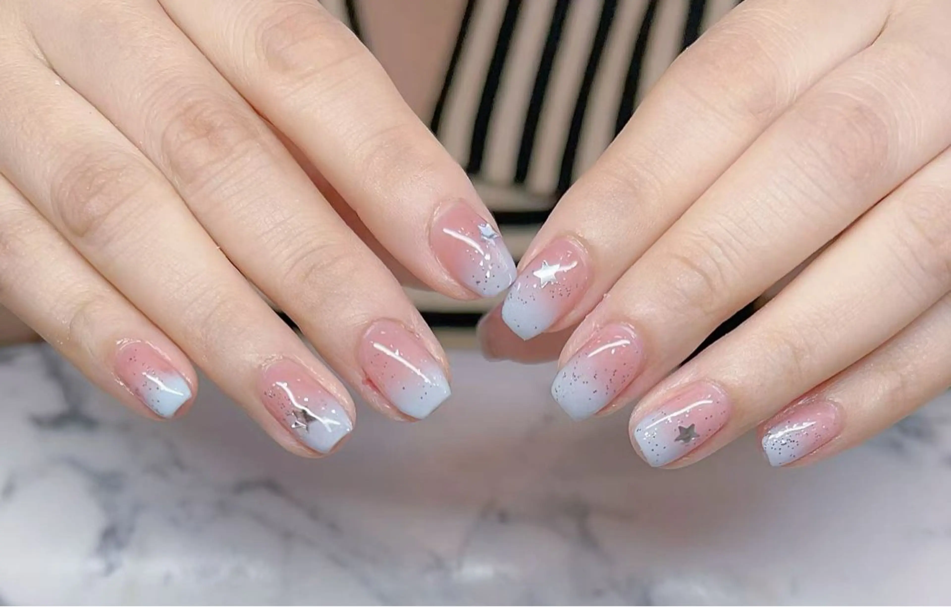 ネイル アートネイル チークネイル 長さ出し フラワーネイル フットネイル か なのネイルデザイン