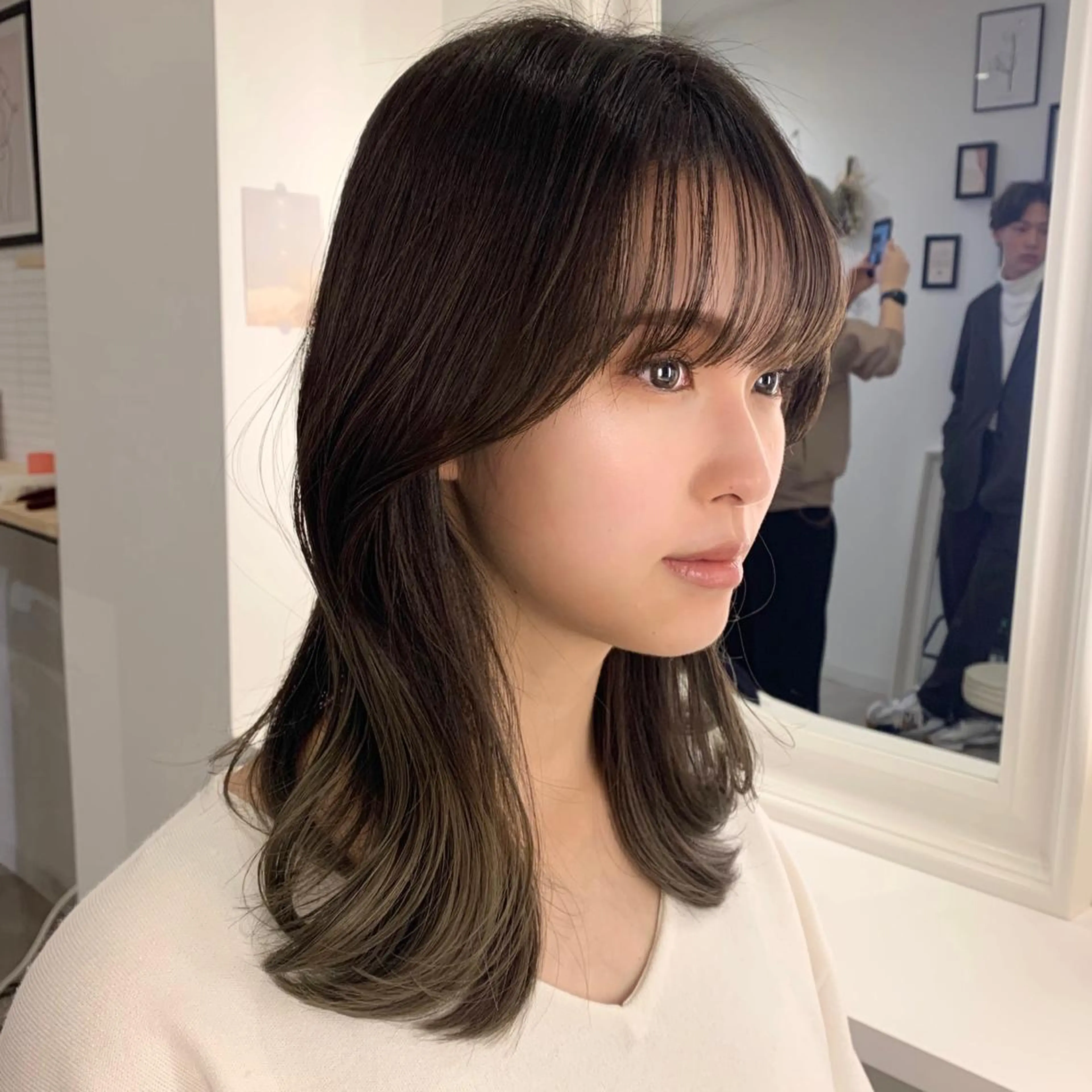 ミディアム くびれヘア 韓国風ヘア カット トリートメント 小田裕也 チャンモリパーマのヘアスタイル