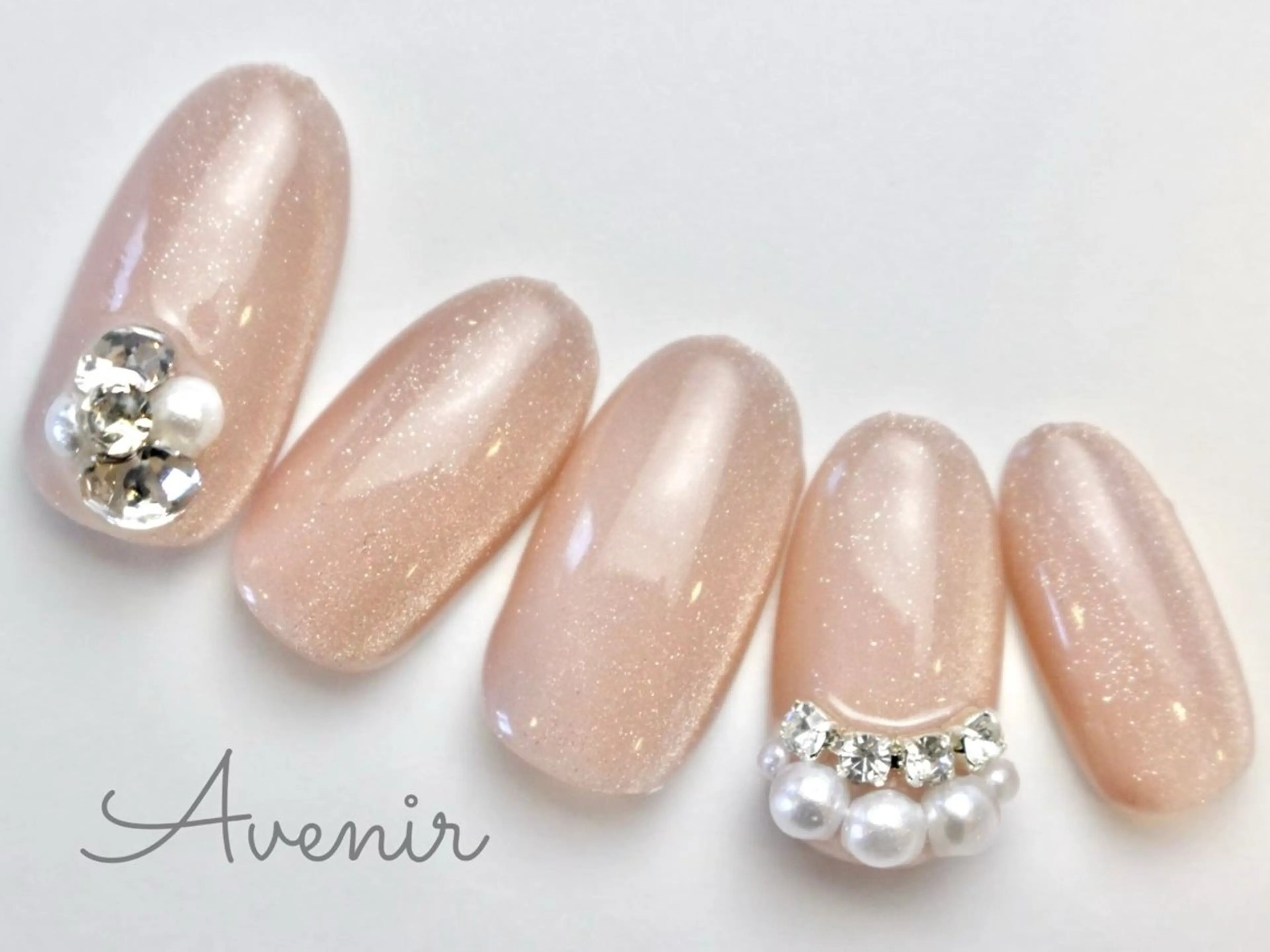 ネイル ハンドネイル Avenir 表参道 nail＆eye予約のネイルデザイン