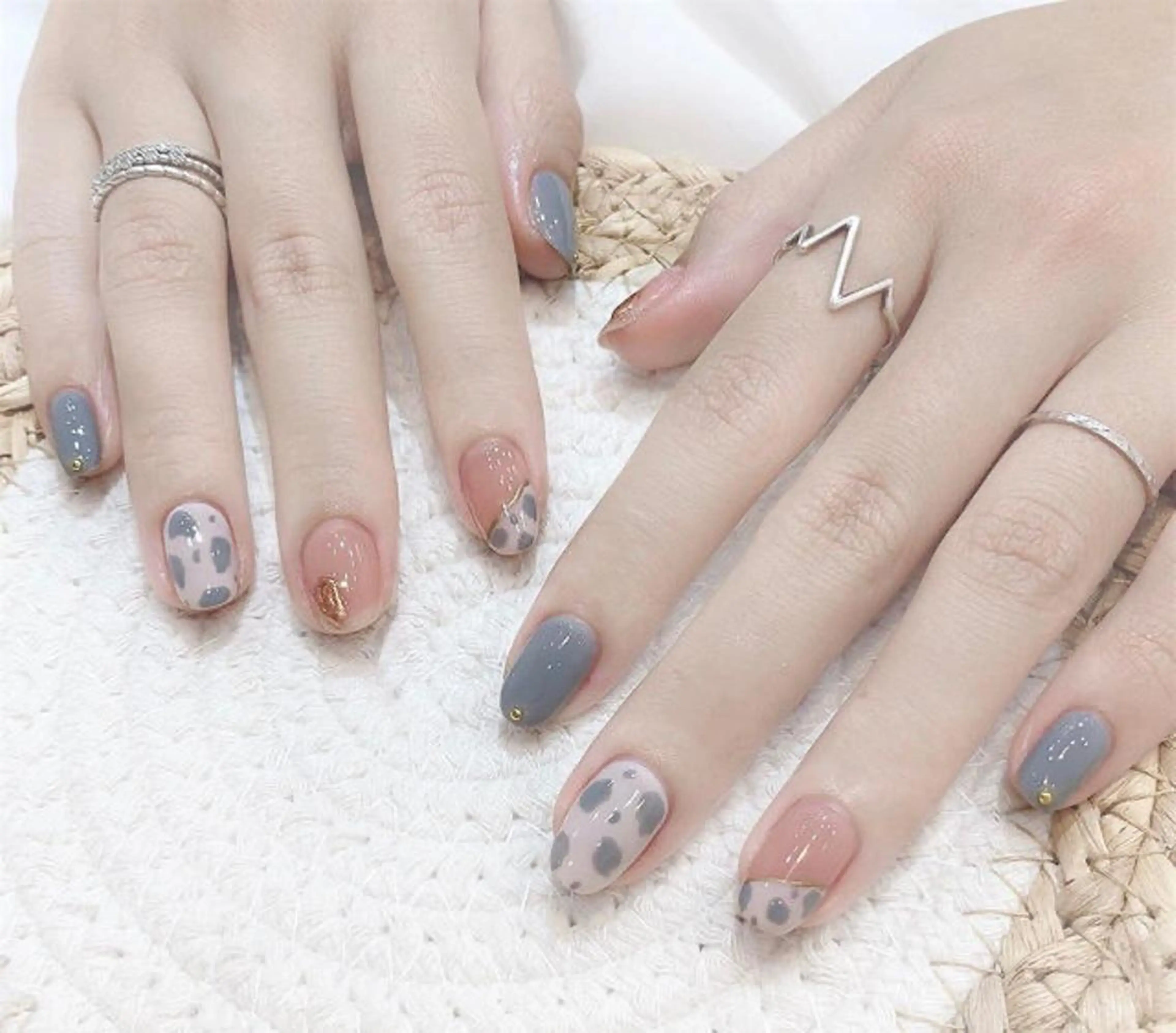 ネイル ハンドネイル ハンドケア ラッキーネイルサロン 西川口東口店のネイルデザイン