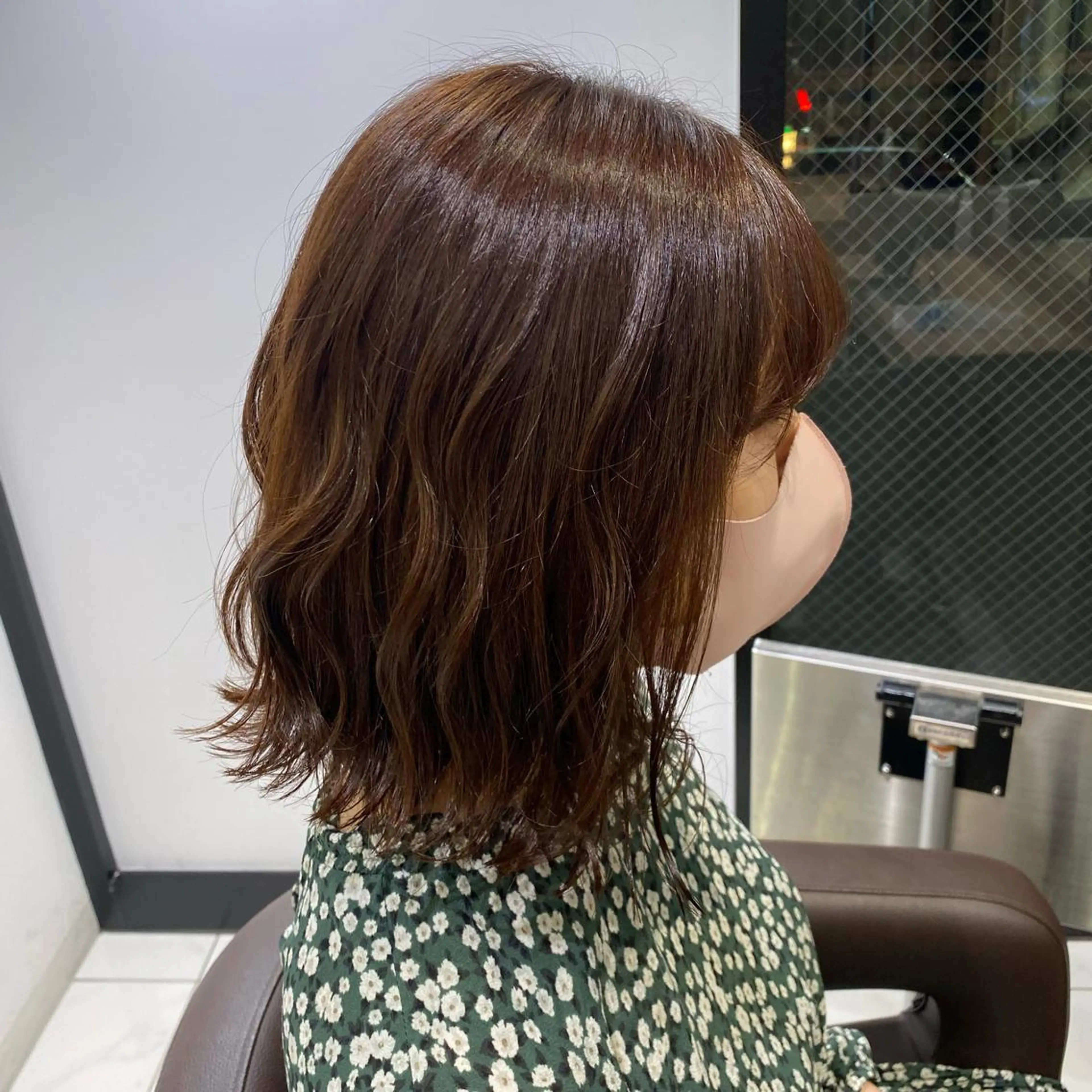 ショート カラー 飯田 みづきのヘアスタイル