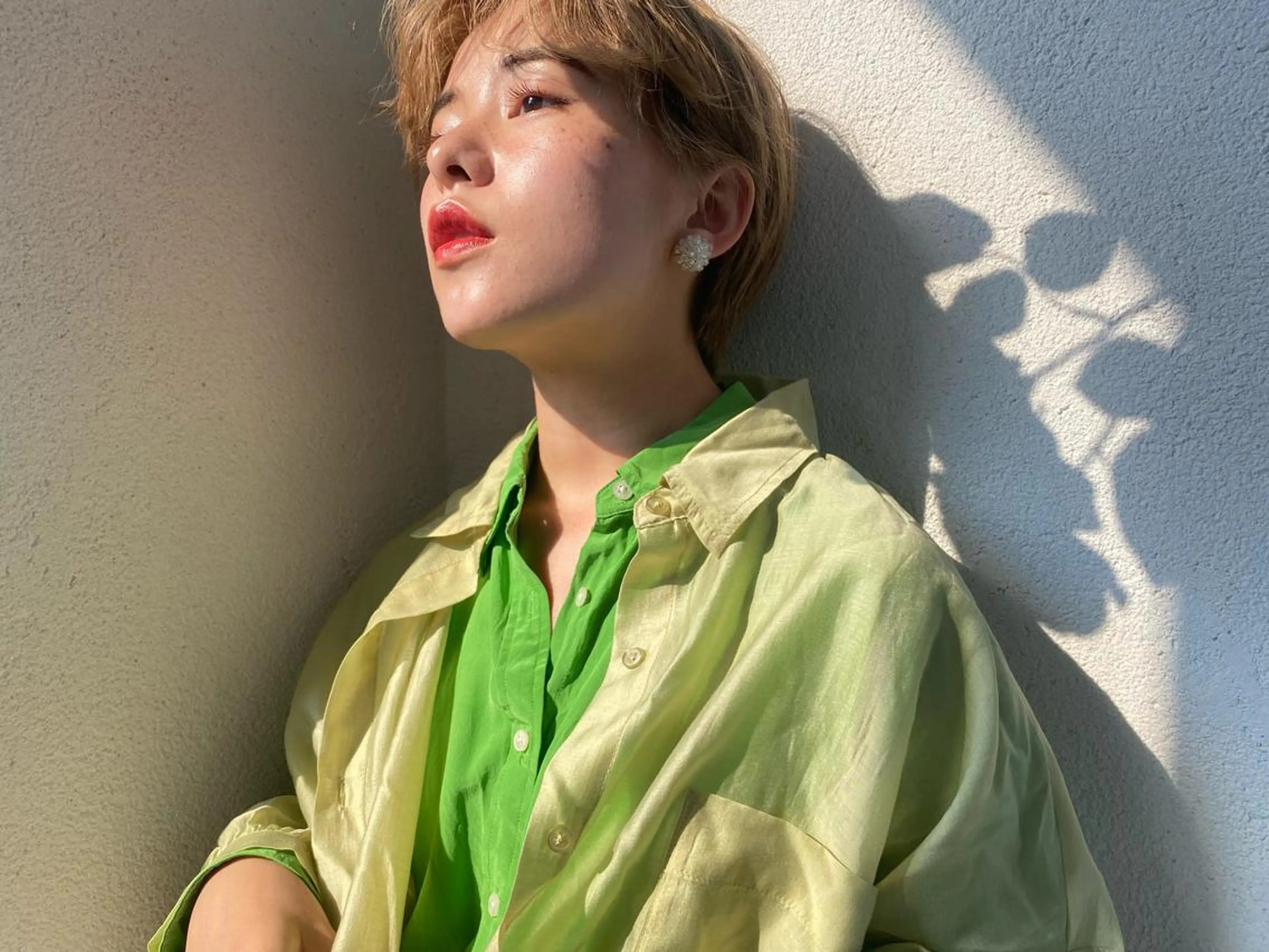 ショート カラー iizuka akiのヘアスタイル