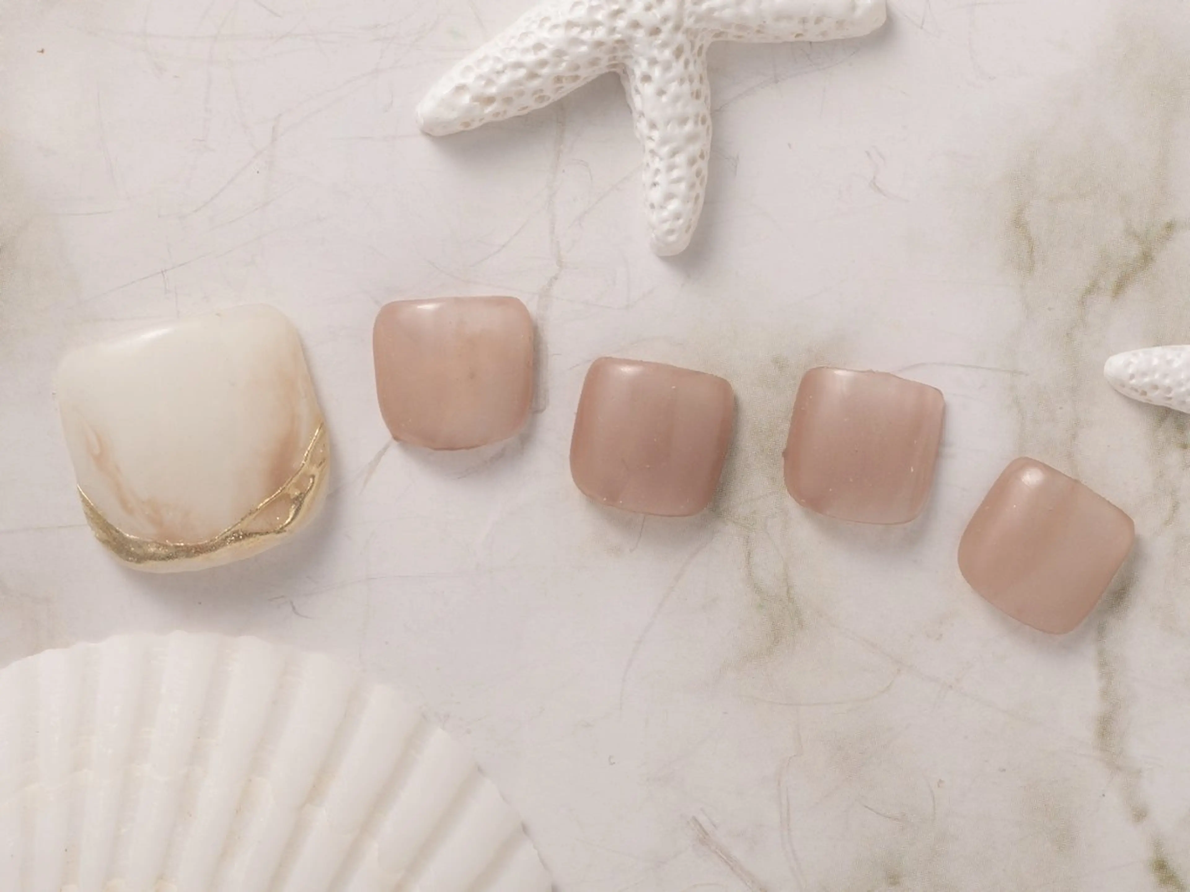 ネイル NailSalon MAHINAのネイルデザイン
