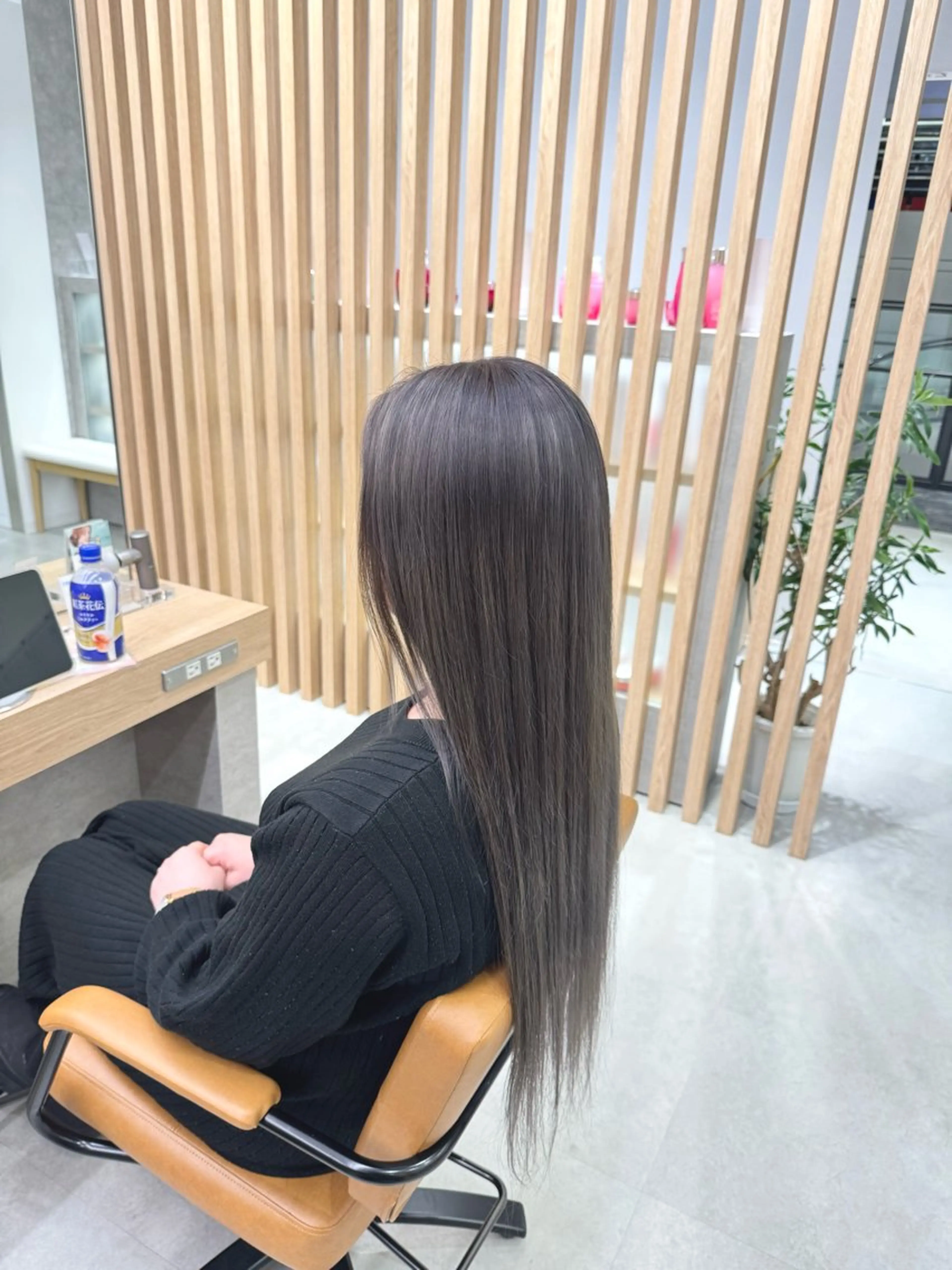 ロング カラー アッシュ アッシュグレー けー すけのヘアスタイル
