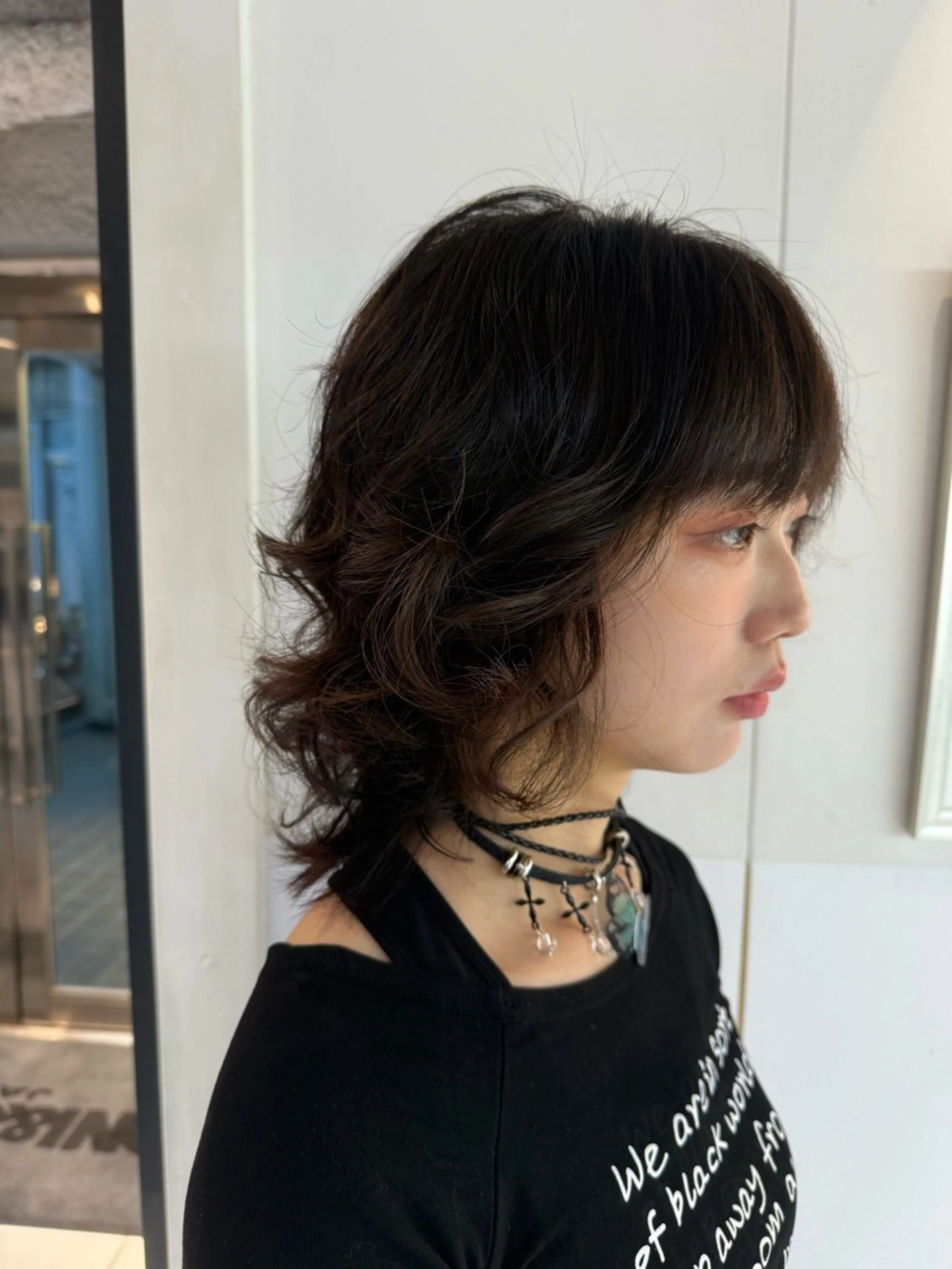 ミディアム ミディアムパーマ ウルフカット ユヅキ ブリーチモデル募集のヘアスタイル