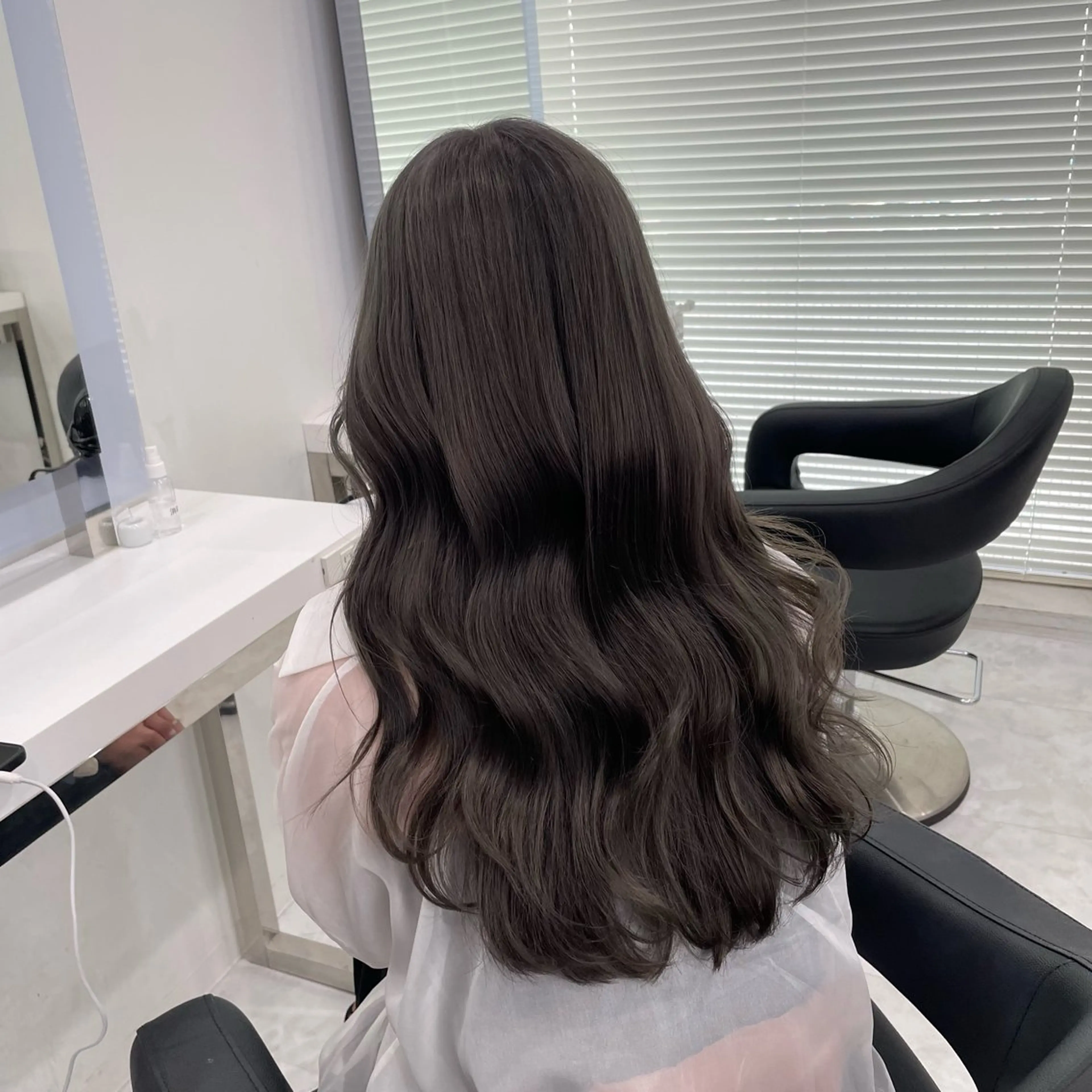 セミロング カラー ヘアカラー 大人っぽ♡上品な暖色 ♡ブリーチなし♡のヘアスタイル