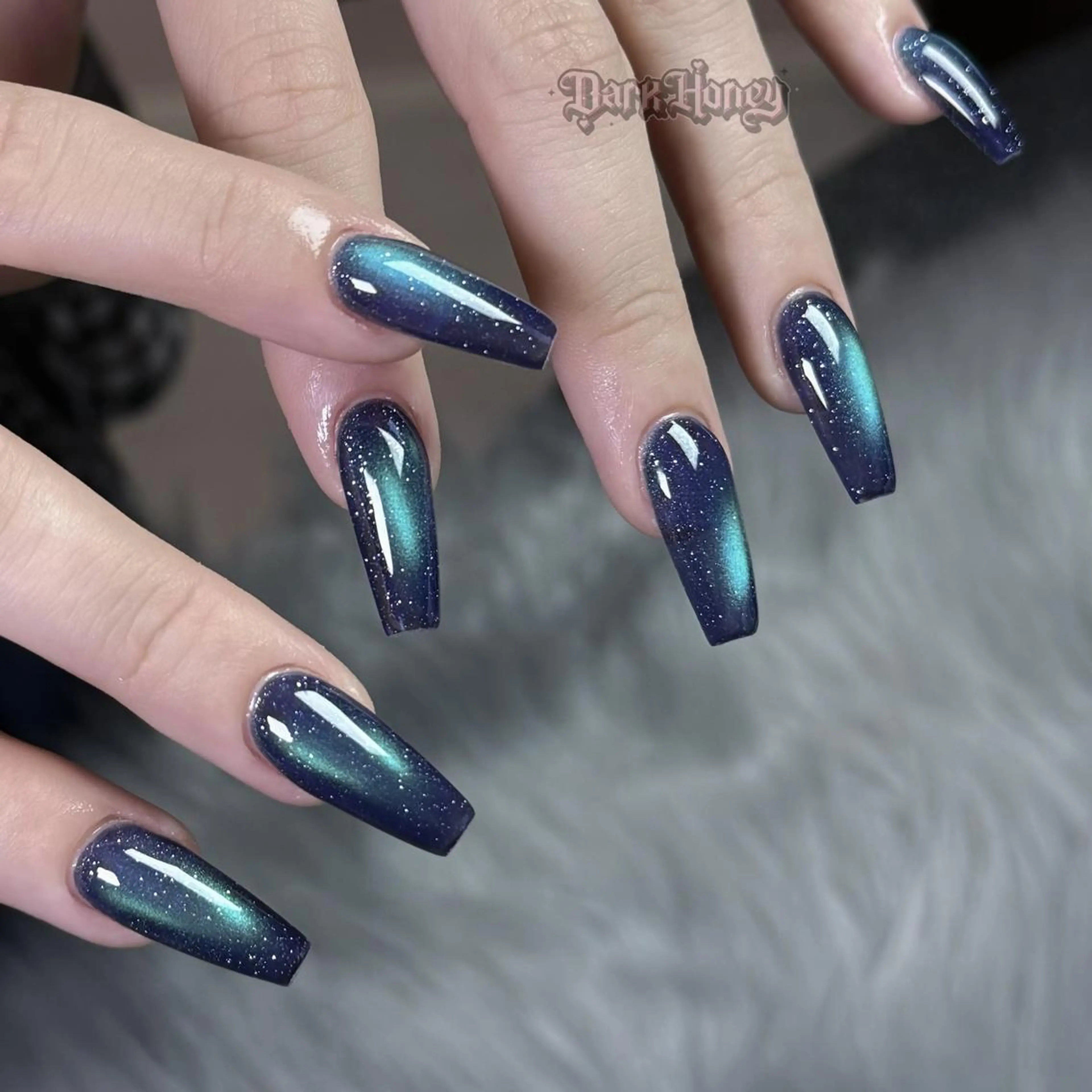 【新規限定】チップ長さ出し✨人気マグネット/ダイヤフラッシュ200色以上！¥9900の写真