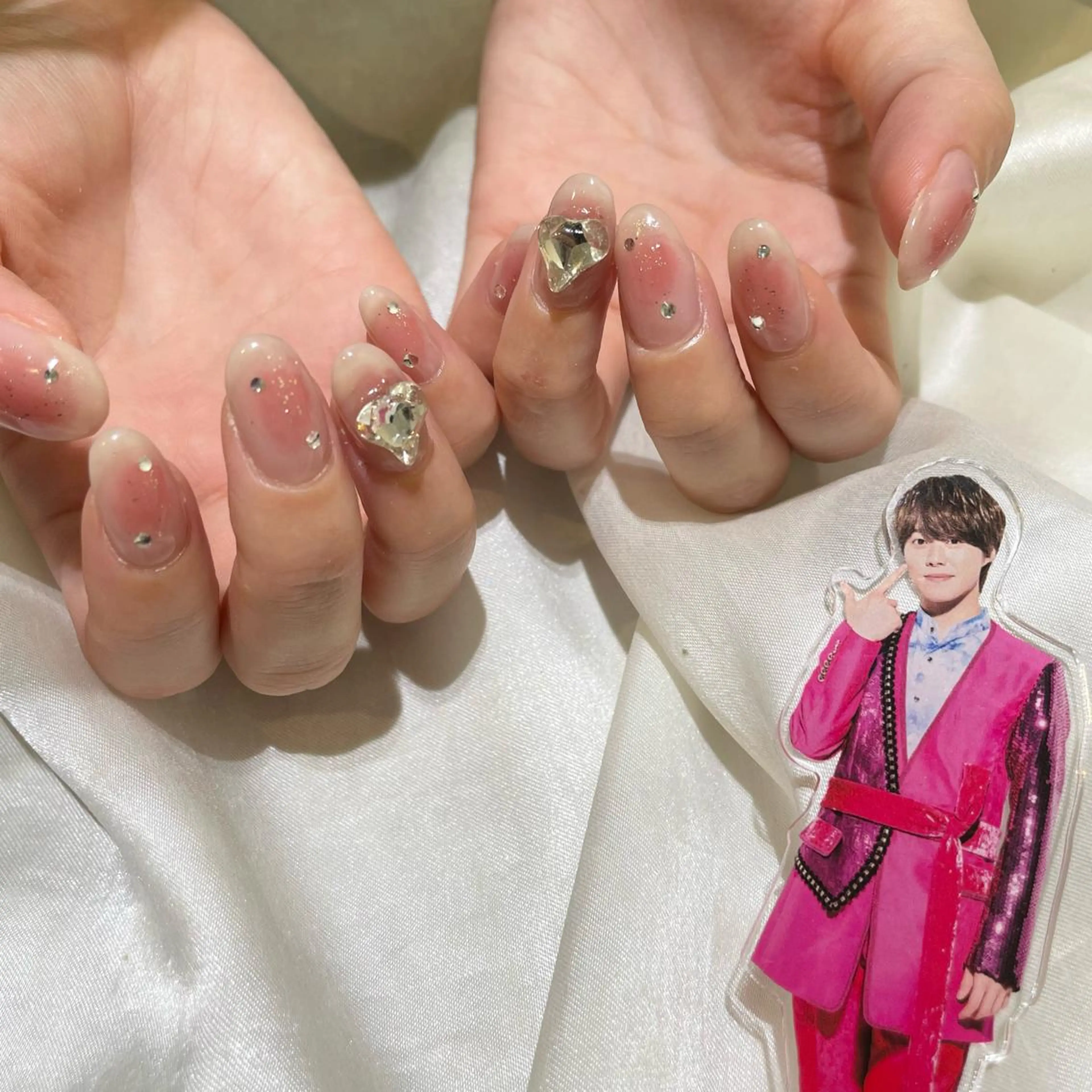 ネイル ガーリー 韓国ネイル マグネットネイル ミラーネイル ニュアンスネイル classic 新横浜所属・山田 暉のネイルデザイン