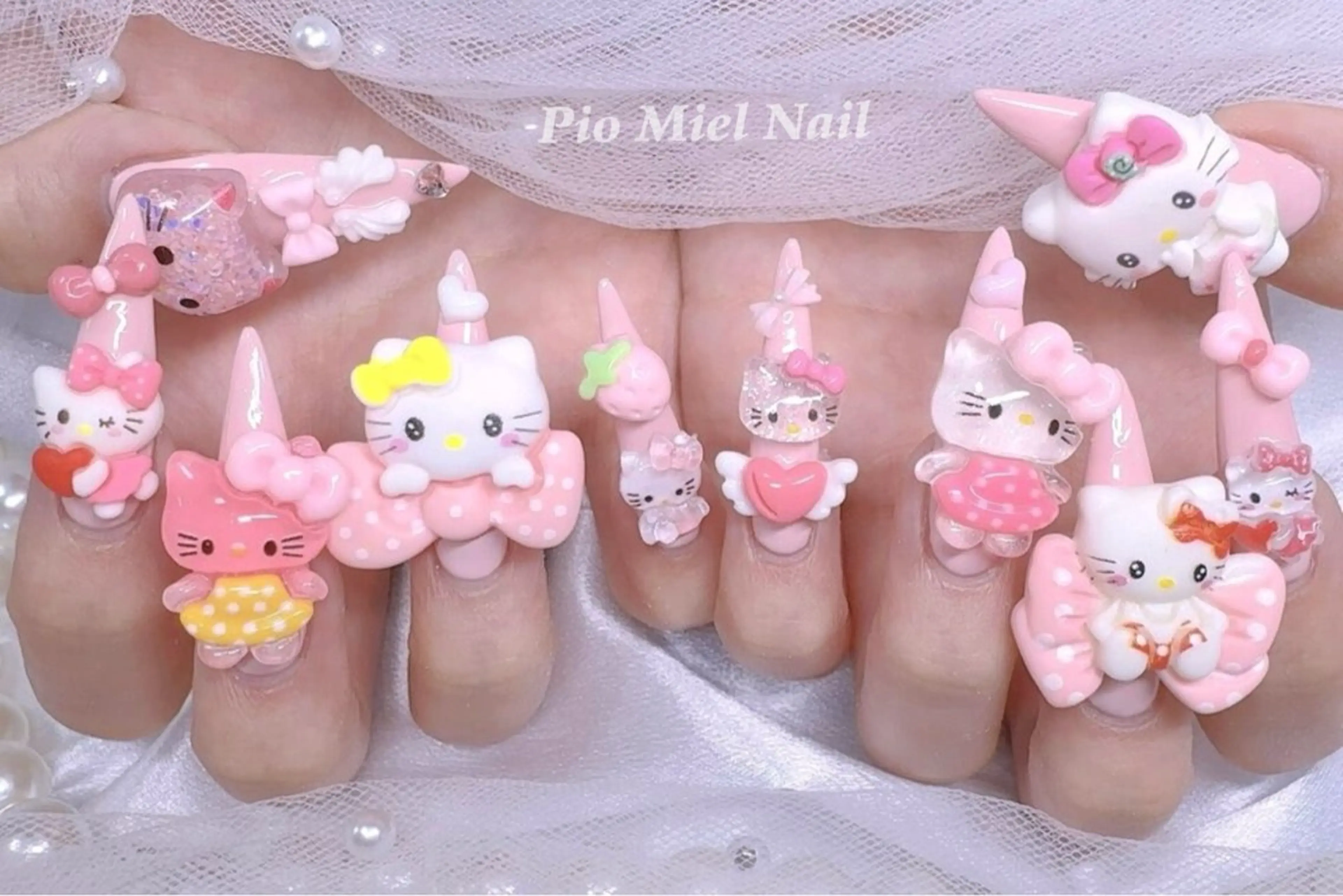 ネイル Pio Mielのネイルデザイン