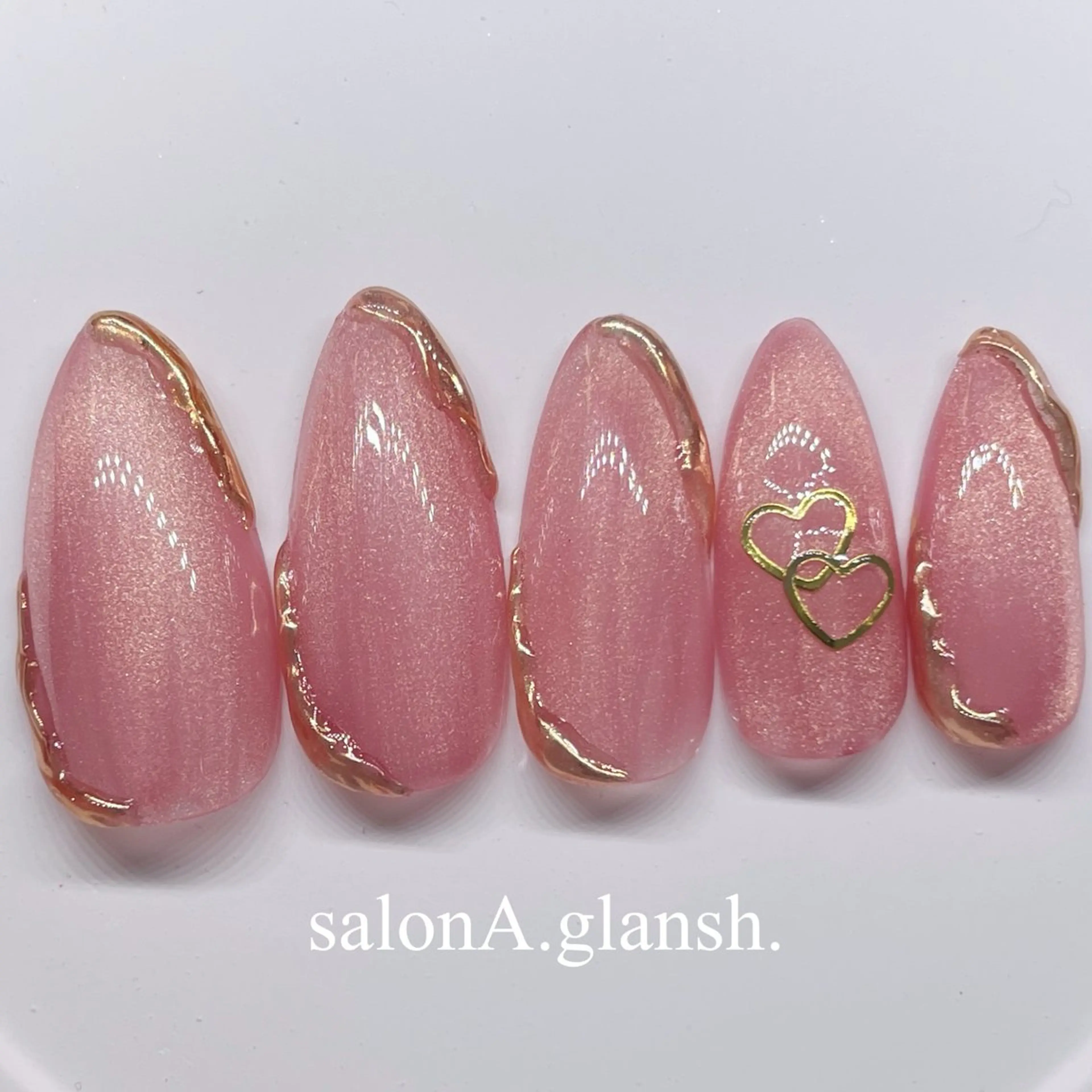 ネイル ハンドネイル 肌質改善salon♪ 効果がわかる♪南森町のネイルデザイン
