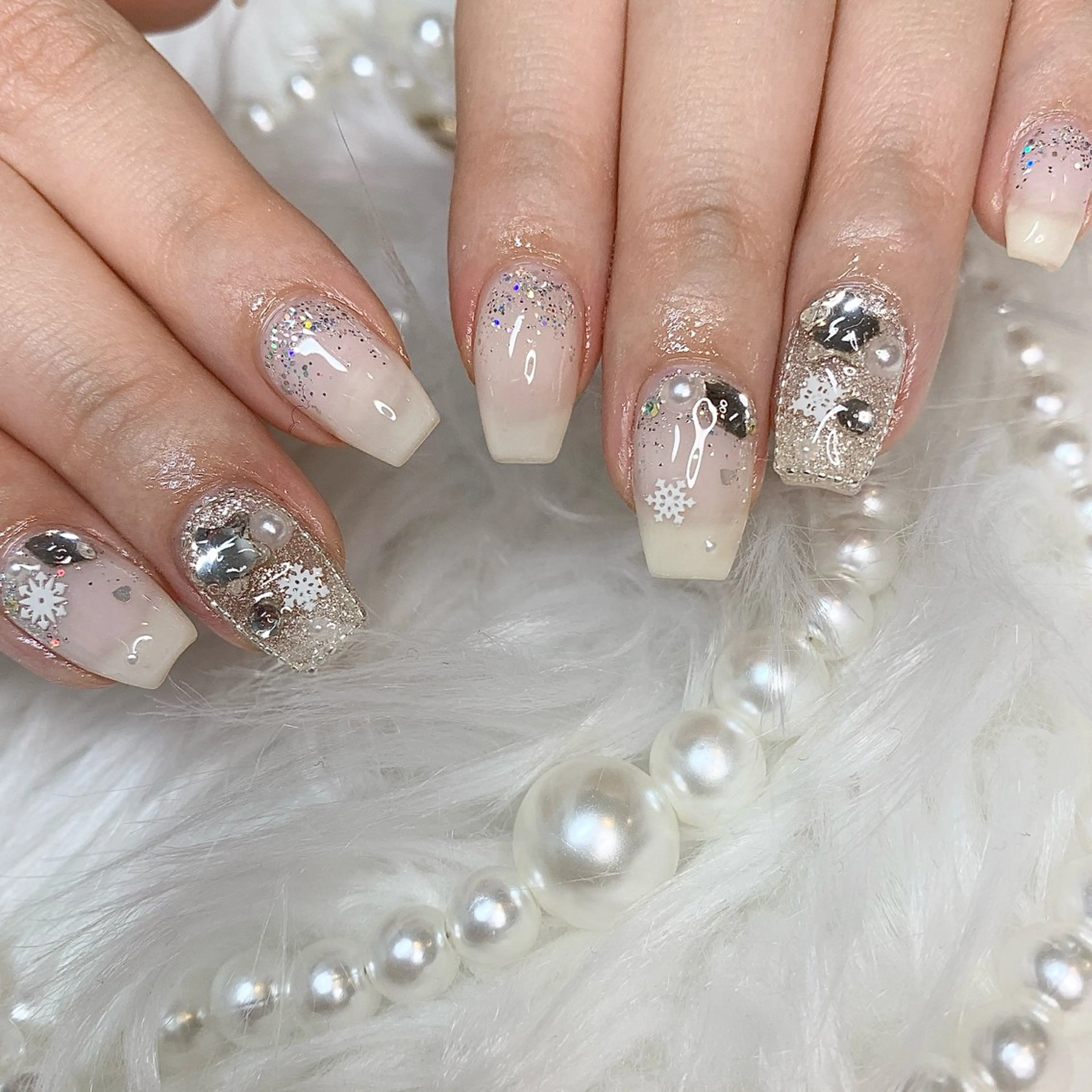 ネイル ハンドネイル La neige* yuki 🐩🌙のネイルデザイン