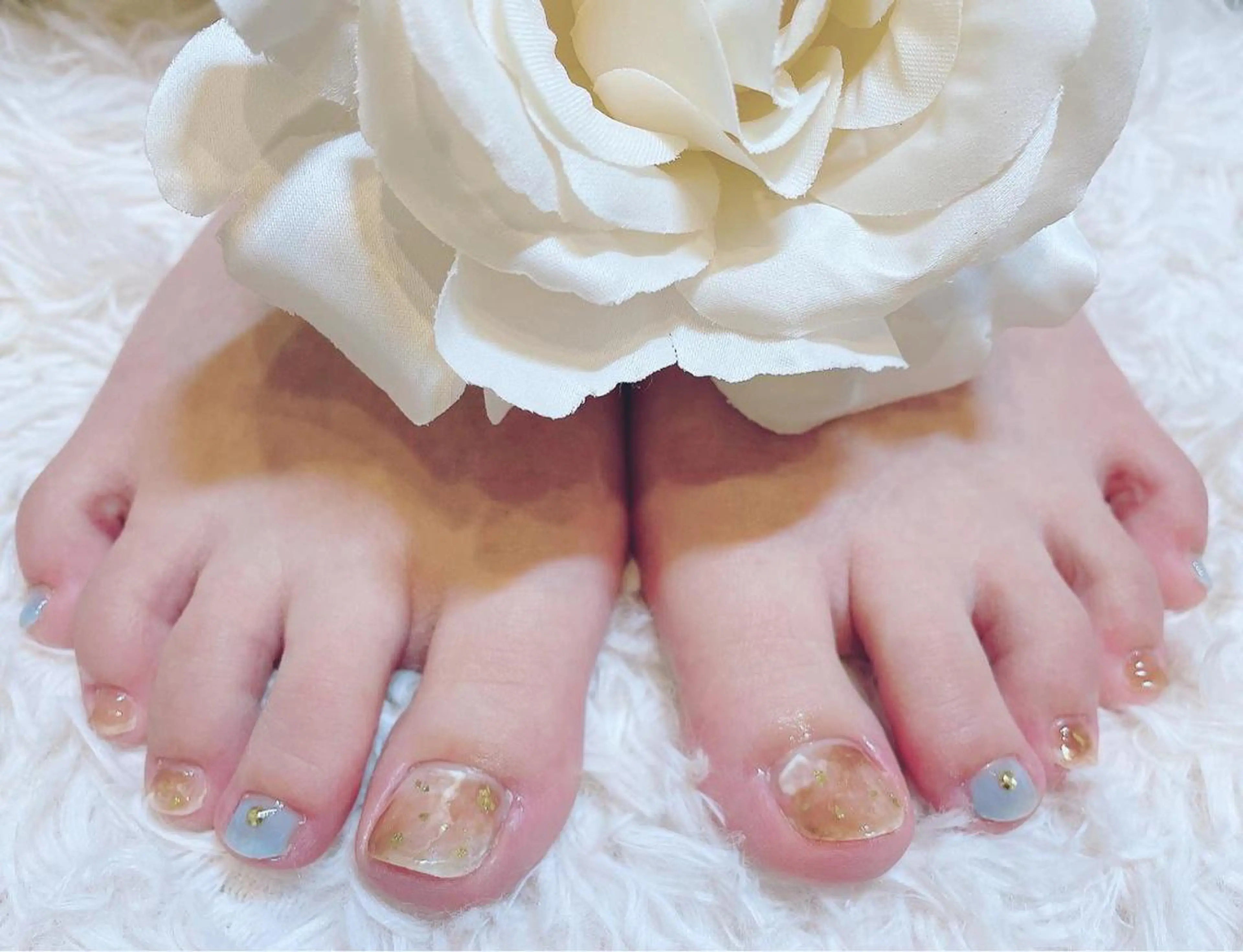 ネイル フットネイル 頑張る女性の味方✴︎ M.i nail ♡のネイルデザイン