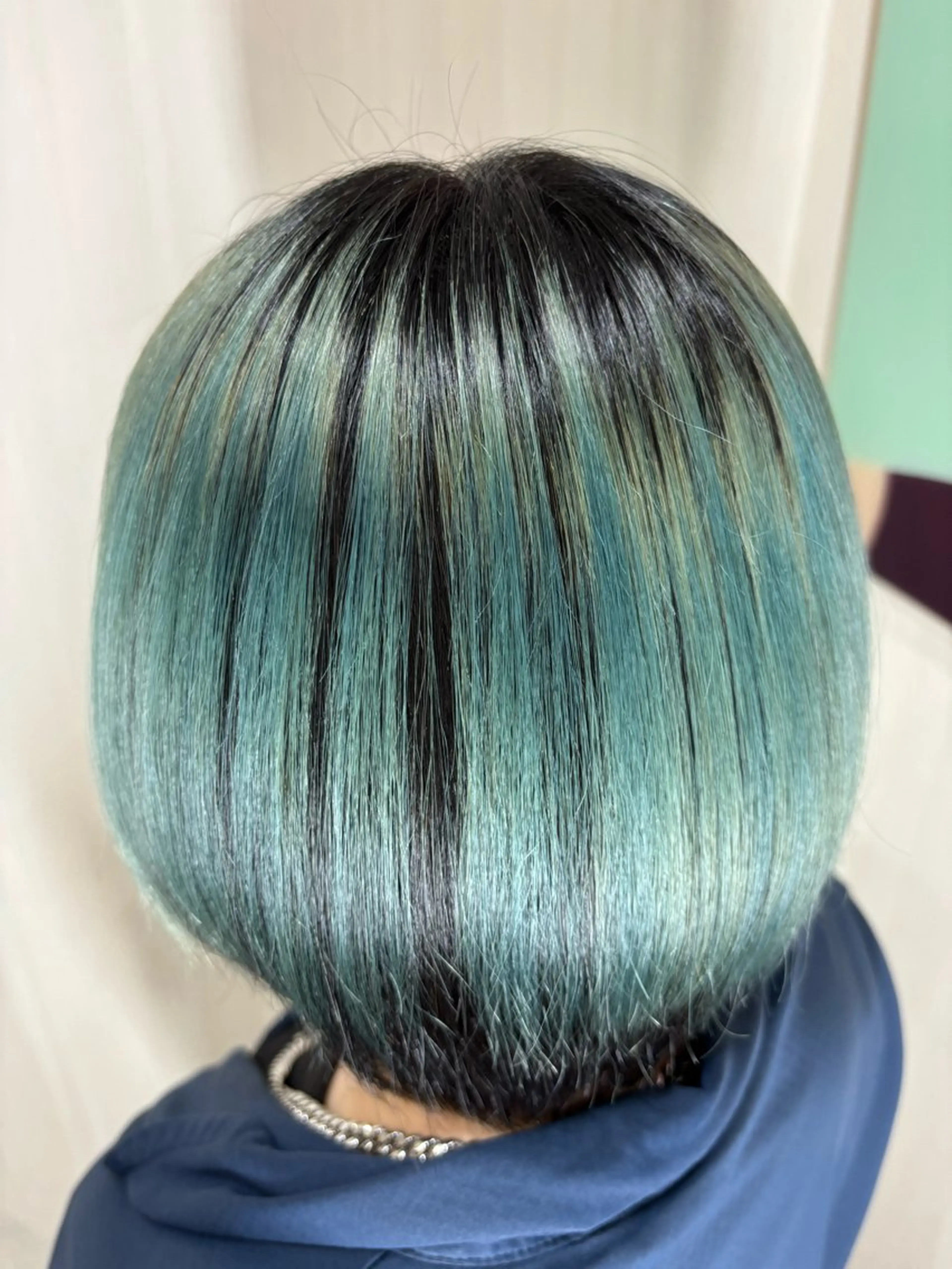 ショート ボブ 顔周りカット 伸ばしかけ カット 縮毛矯正 平田 晟也のヘアスタイル