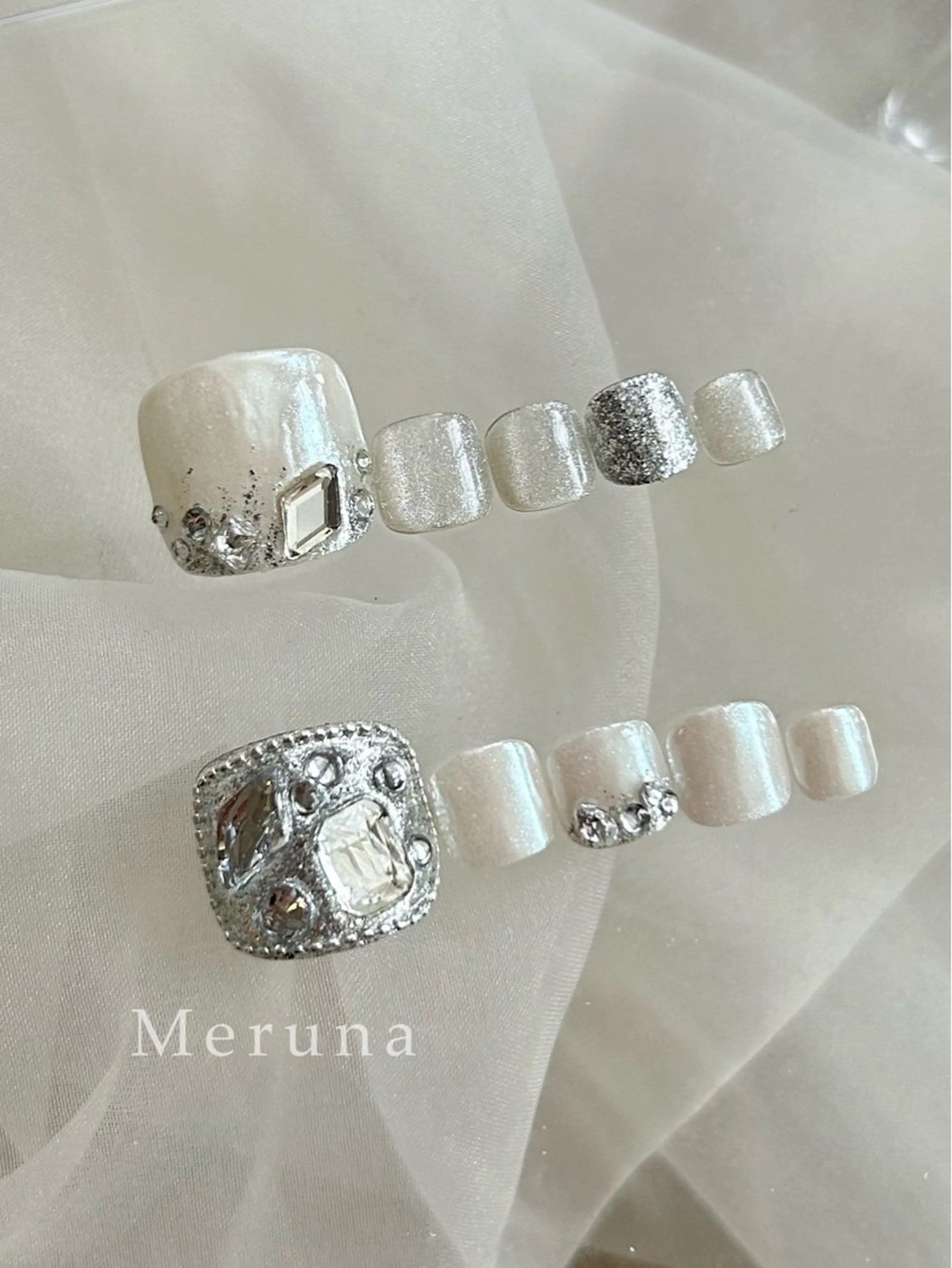 ネイル フットネイル ワンホンネイル フットネイル Meruna .ﾒﾙｰﾅ.のネイルデザイン