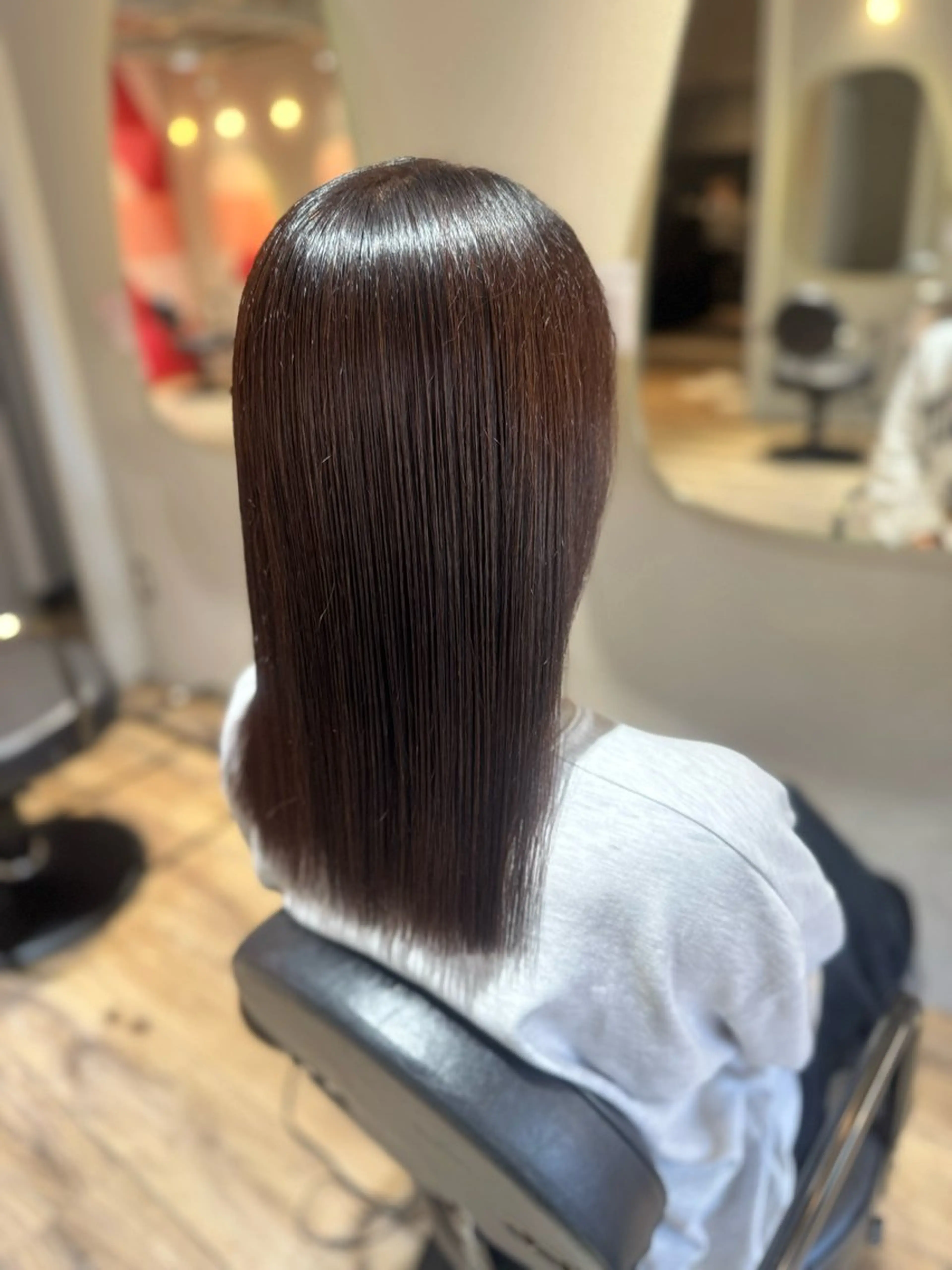 ミディアム 縮毛矯正 【天満1艶髪】潤艶/ 髪質改善🌹釣本竜哉のヘアスタイル