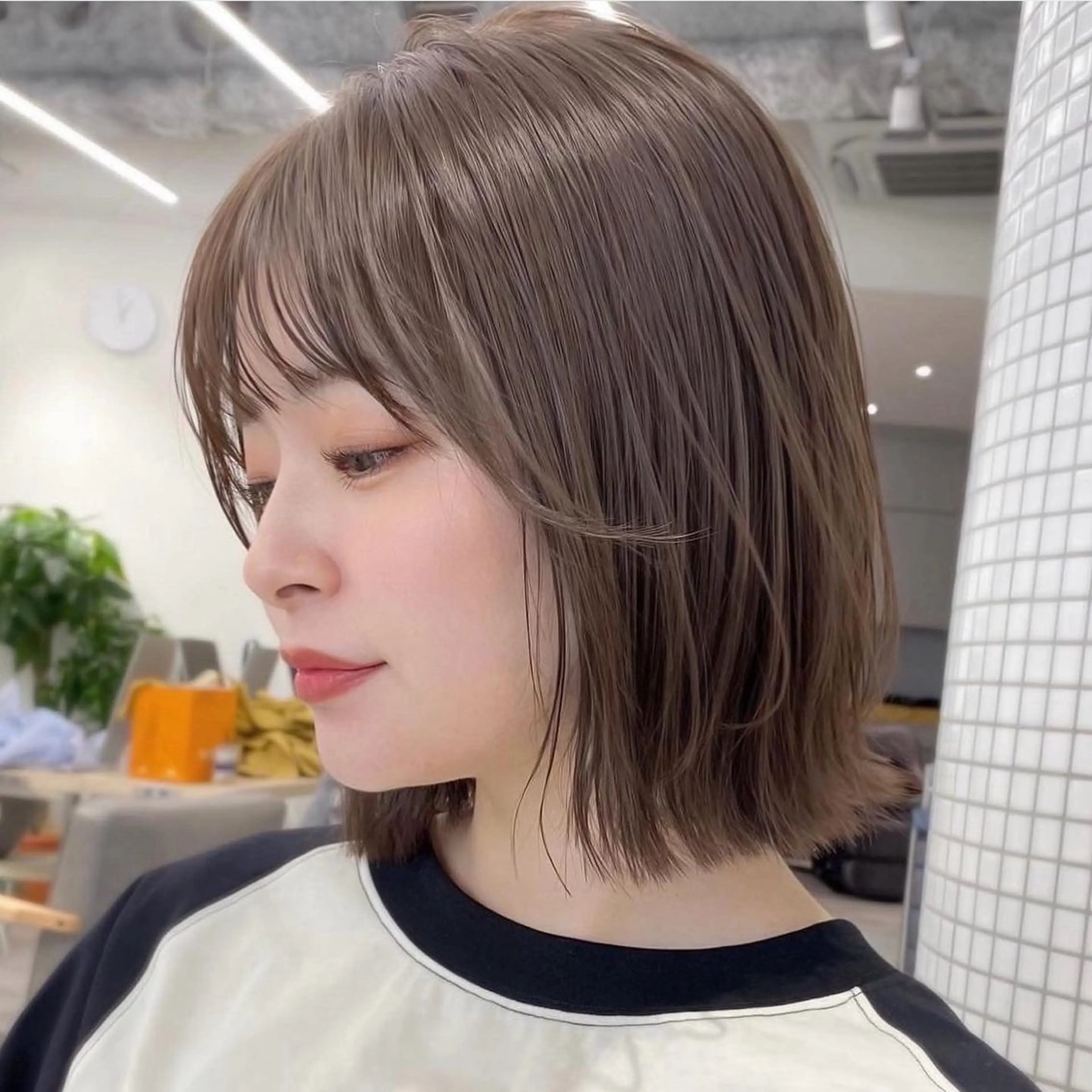 ショート カラー ボブレイヤー ボブ レイヤーカット ミディアムヘア Chifumiのヘアスタイル