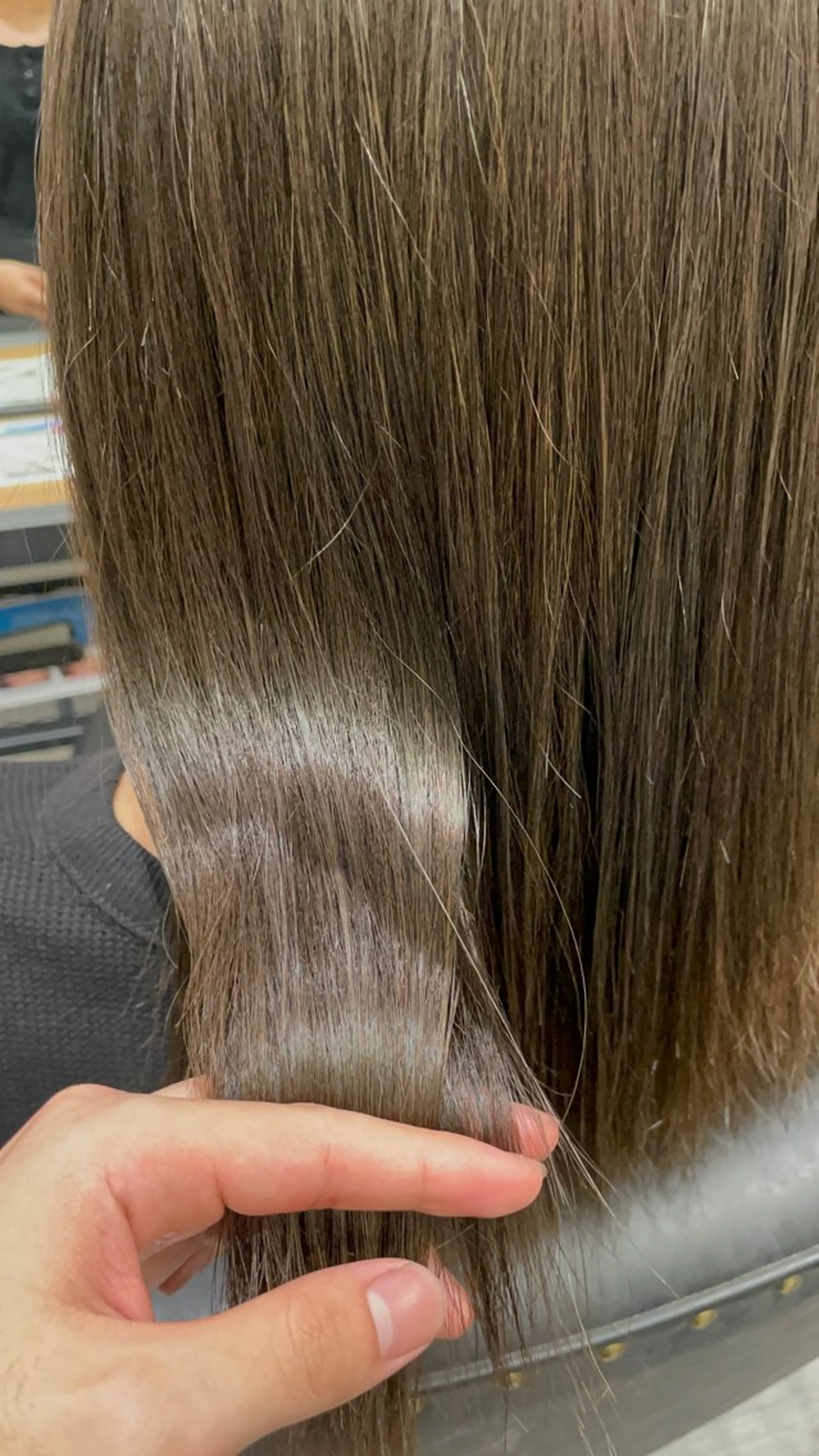 カラー cocotte宜喜 弘希のヘアスタイル