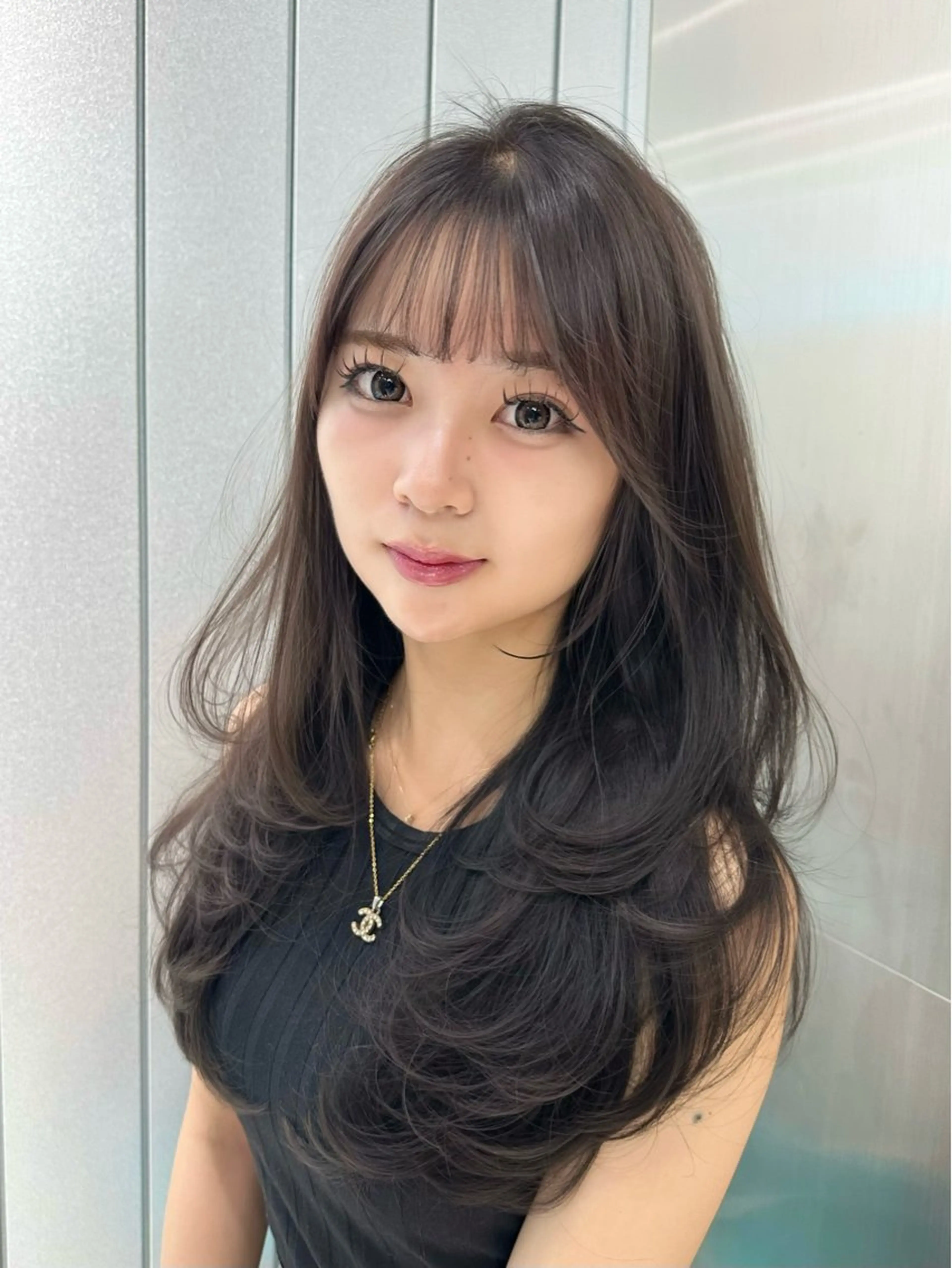 ミディアム コウスケ/ lond uluのヘアスタイル