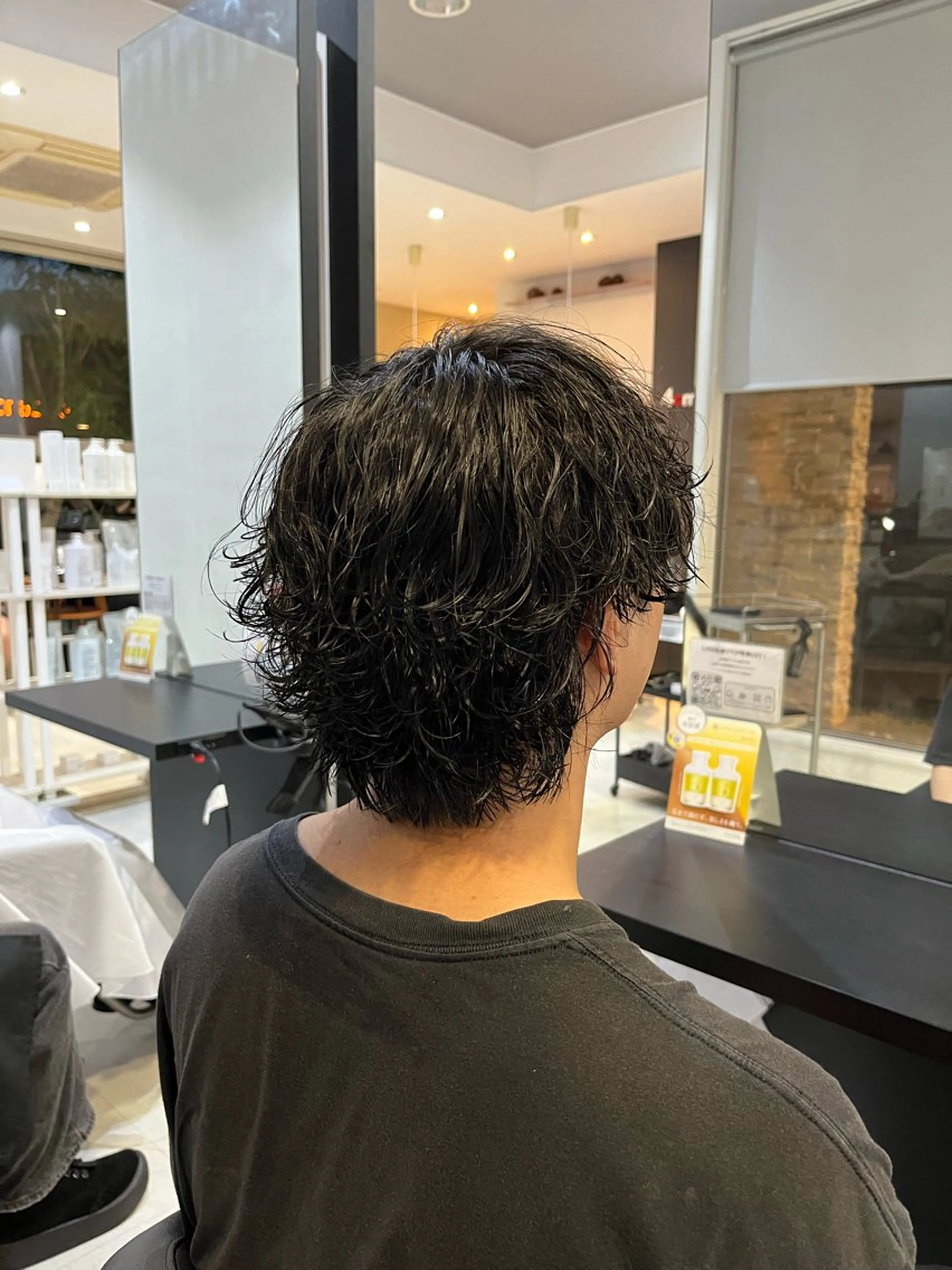 ショート パーマ メンズ カット パーマ 諸岡 玲のヘアスタイル