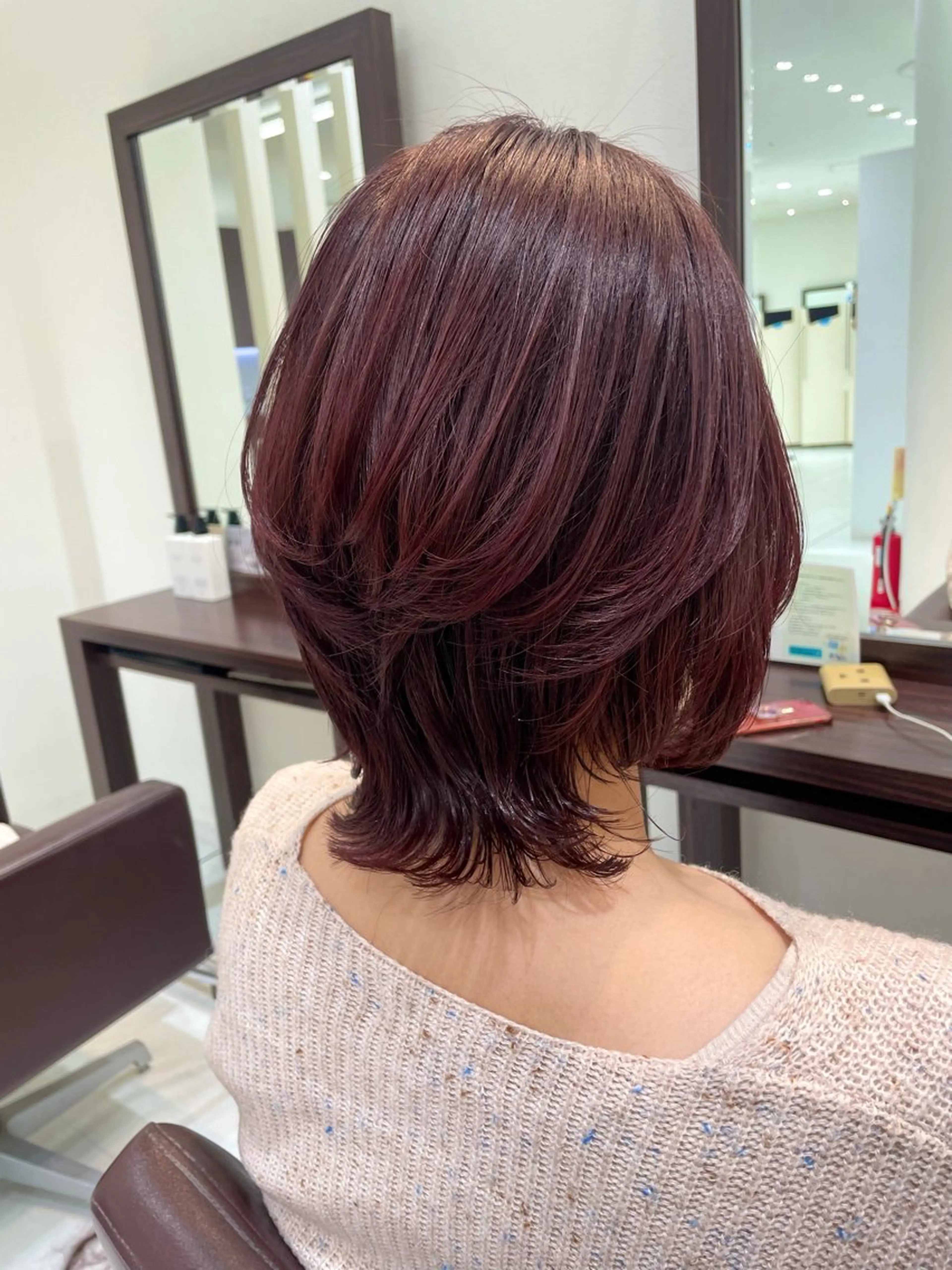 ミディアム カラー ラベンダーカラー ラベンダーピンク ピンクカラー ウルフカット 【千葉駅南口歩1分】 MAKAのヘアスタイル