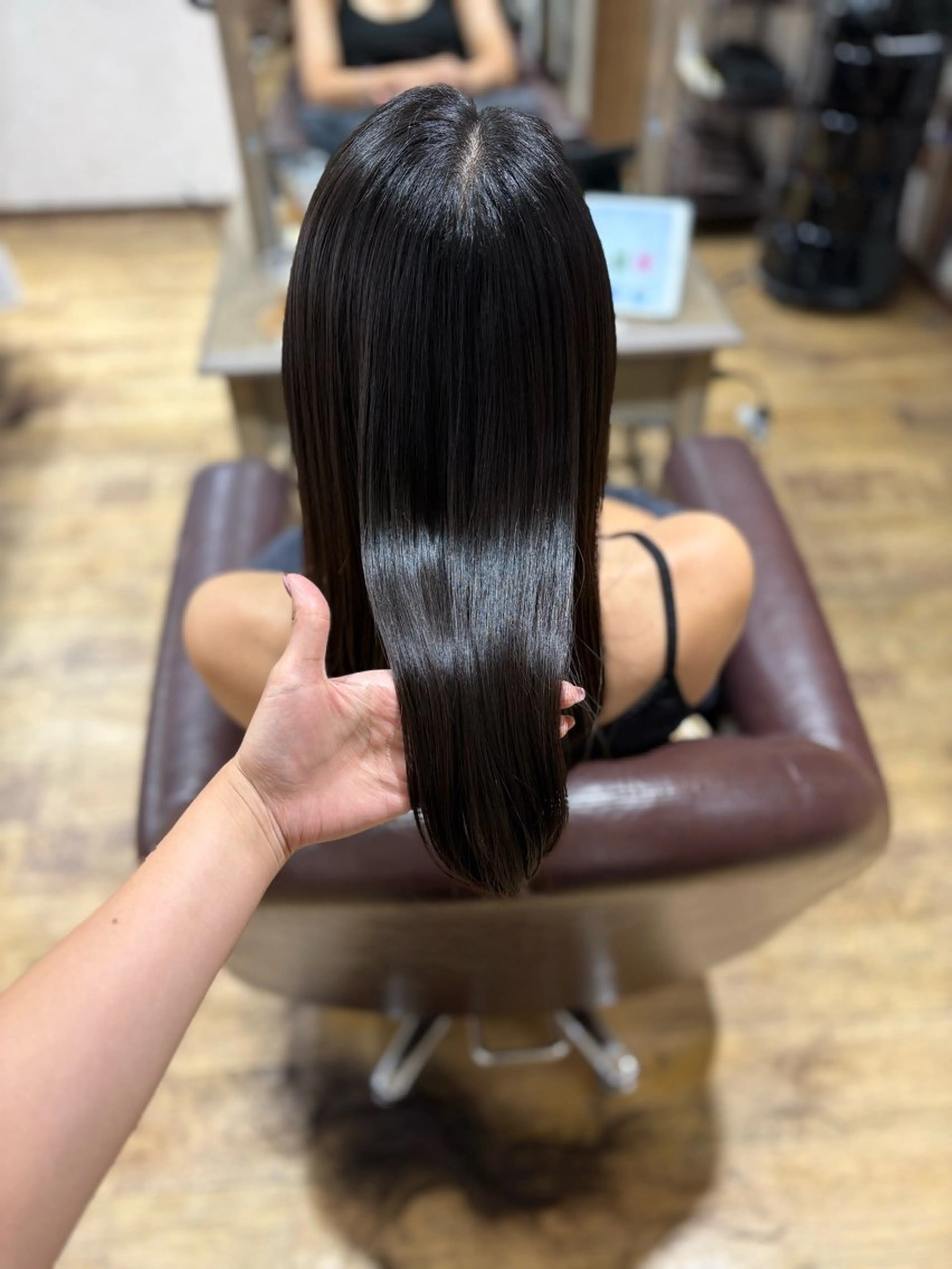 ロング カット 縮毛矯正 原口 美樹のヘアスタイル