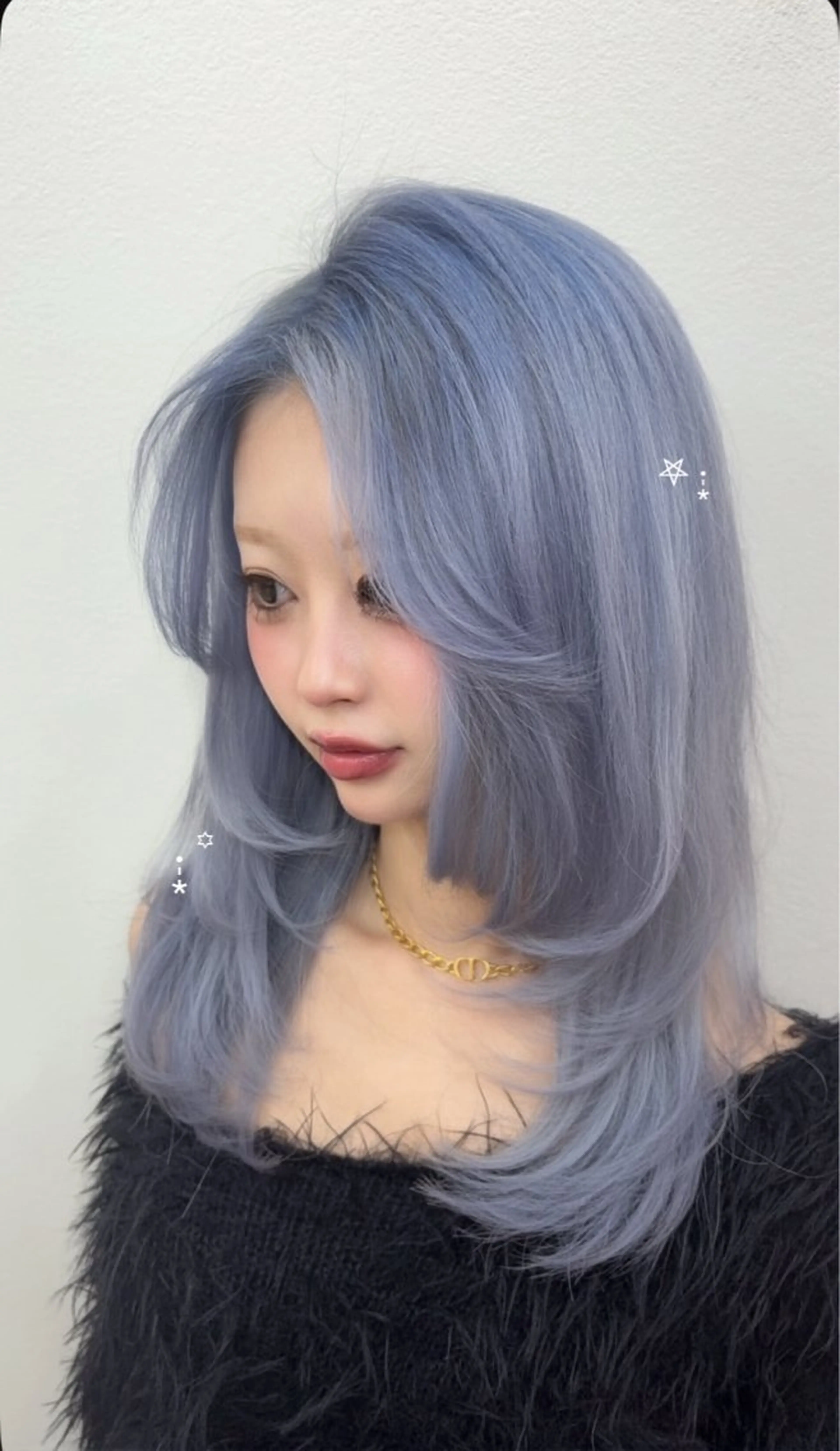 ミディアム カラー ブルーカラー レイヤーカット カット ヘアカラー トリートメント マイカ 🤍のヘアスタイル