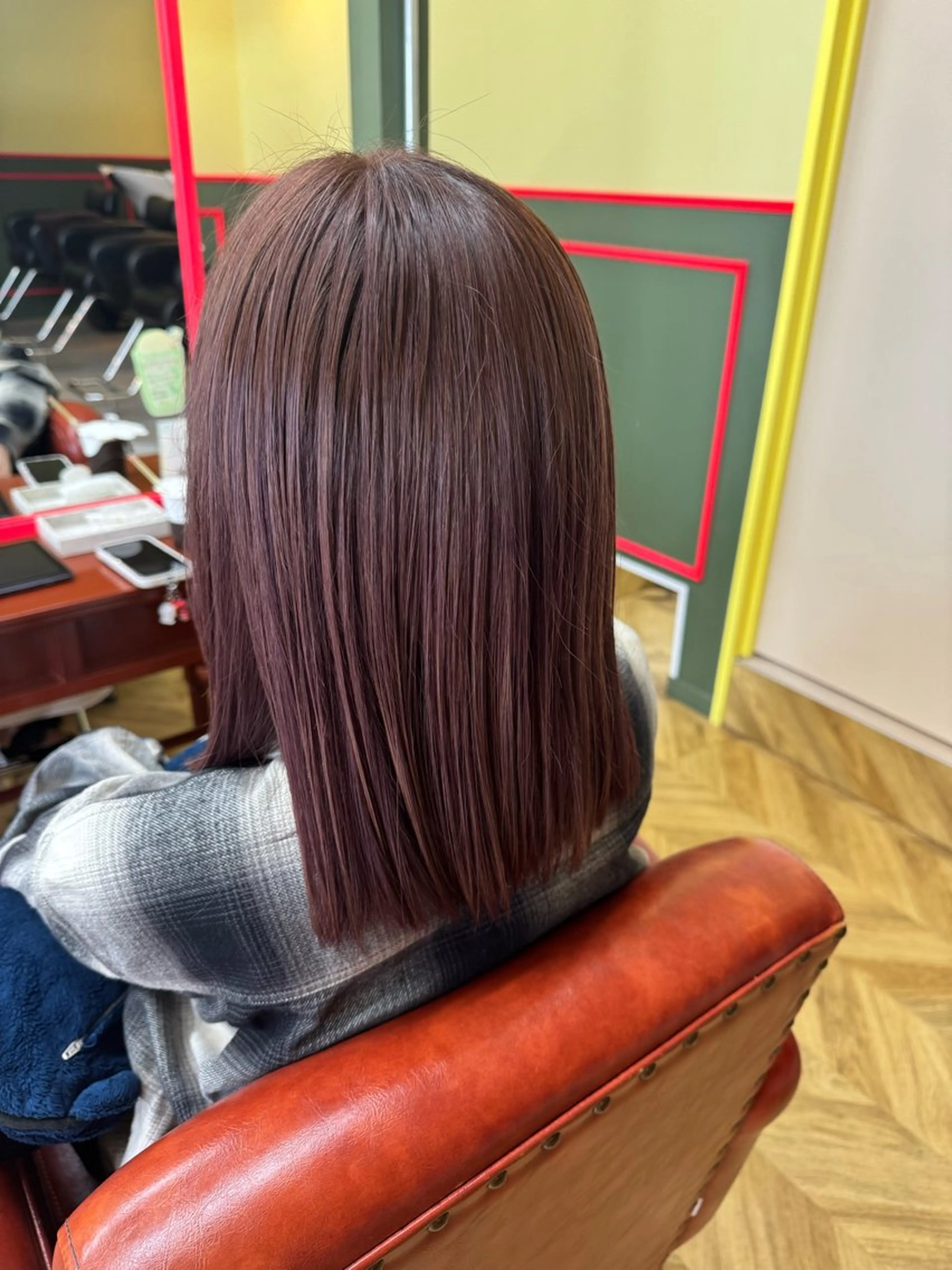 ミディアム カラー ヘアカラー 米倉 麻衣のヘアスタイル