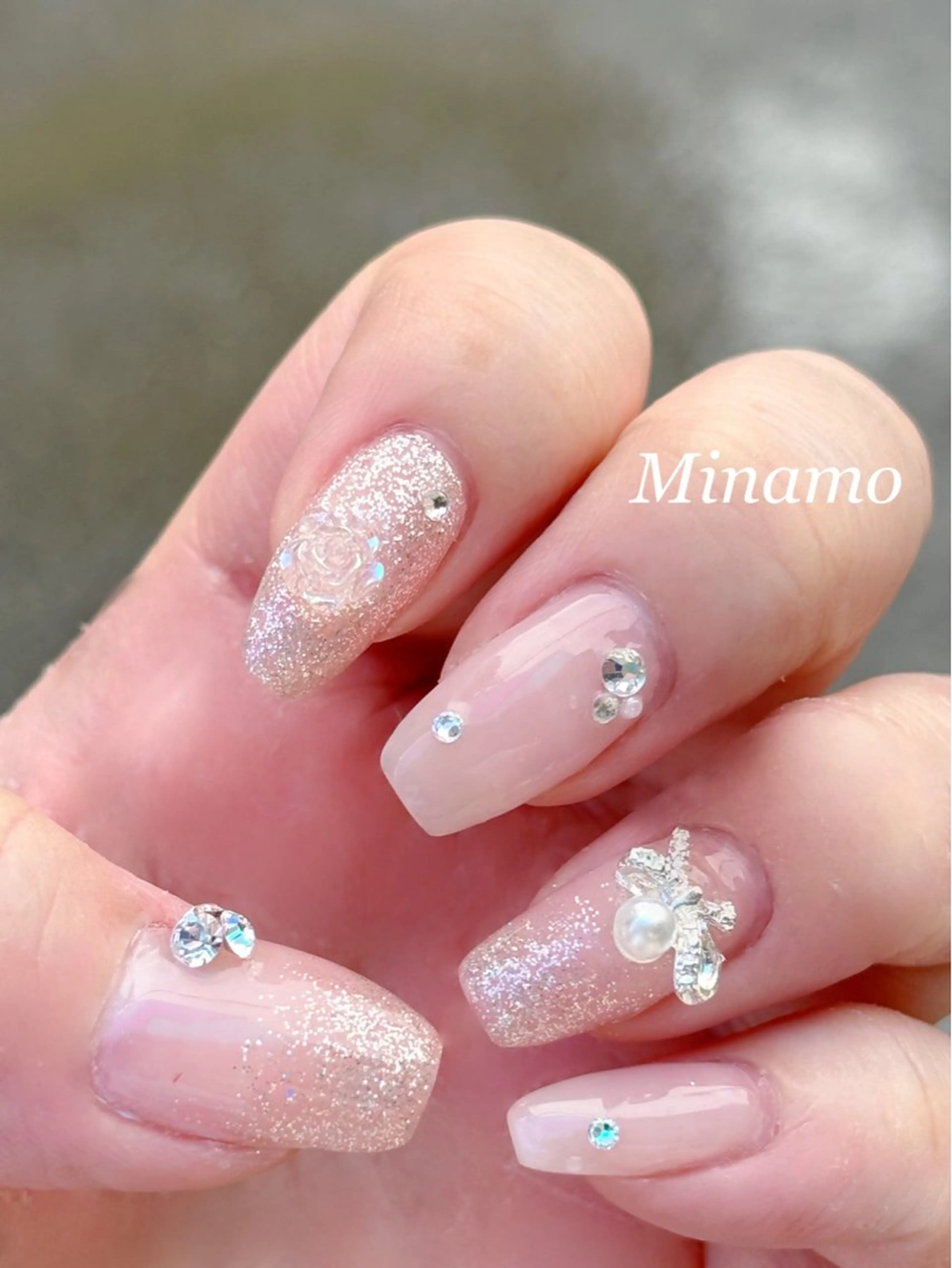ネイル キラキラネイル ハンドネイル Minamo 🩵のネイルデザイン